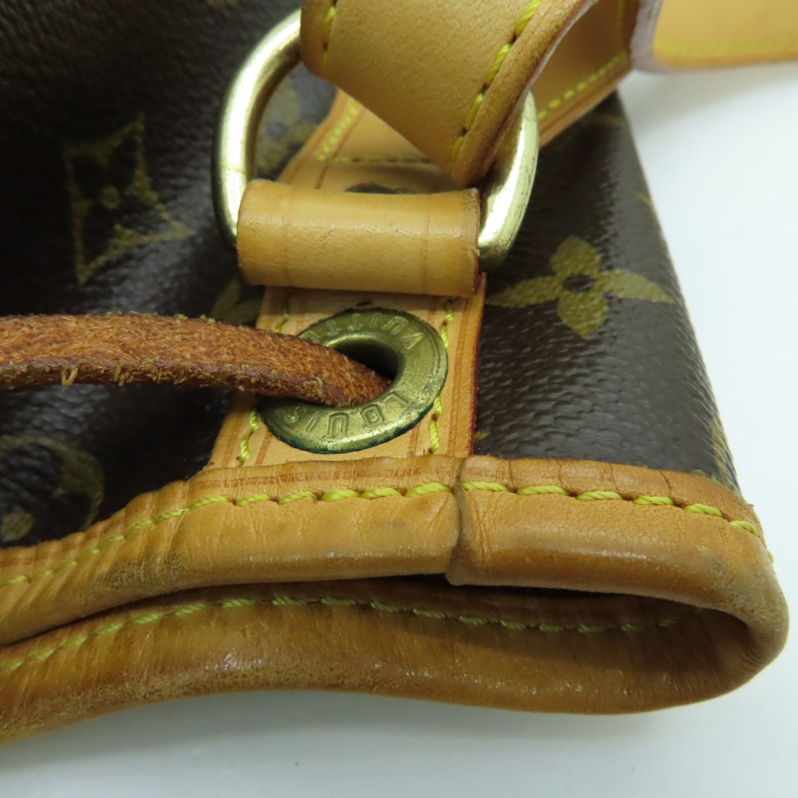 LOUIS VUITTON Monogram Noe金扣肩背袋啡色