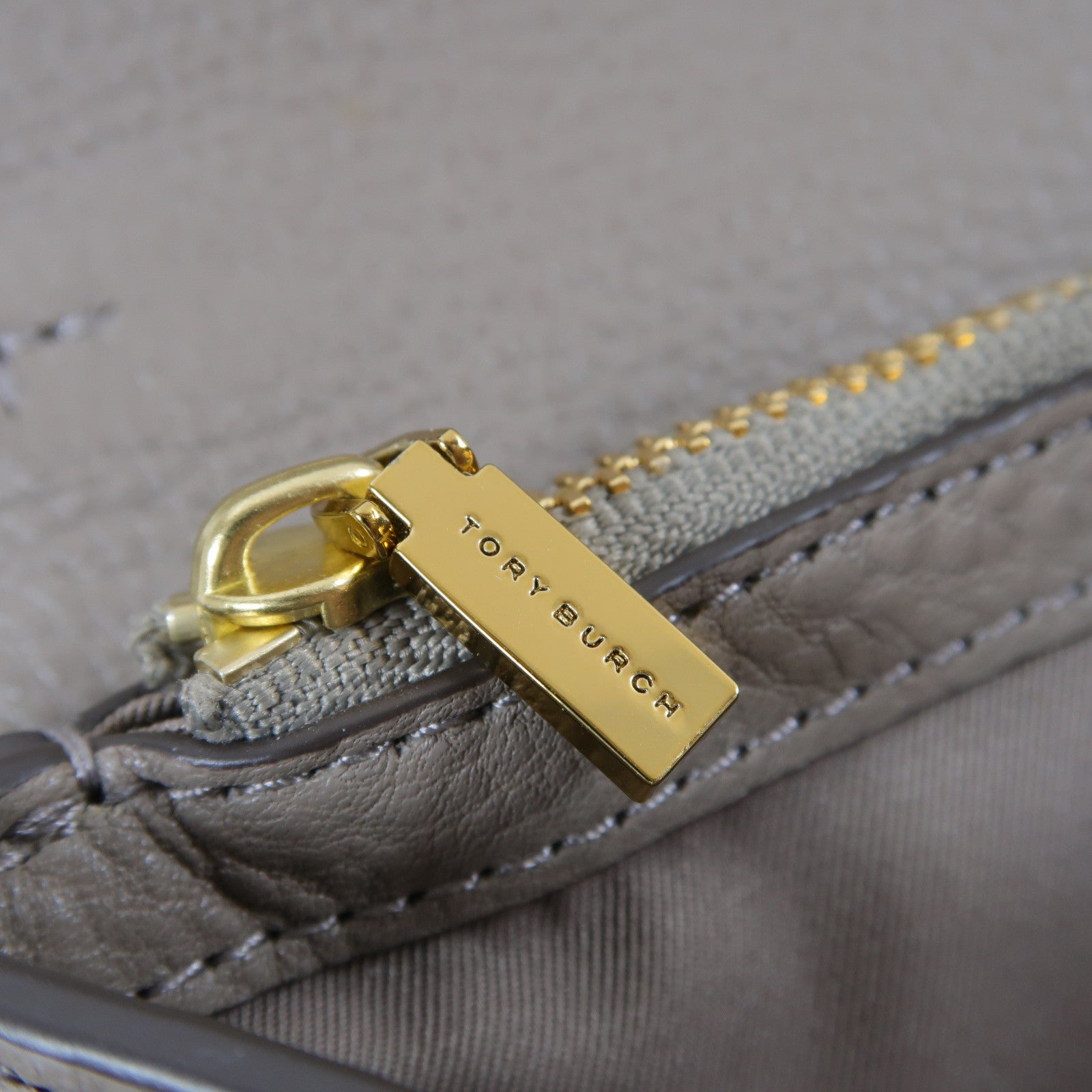 Tory Burch 牛皮皮革Chain Shoulder Bag金扣鏈帶肩背袋灰色