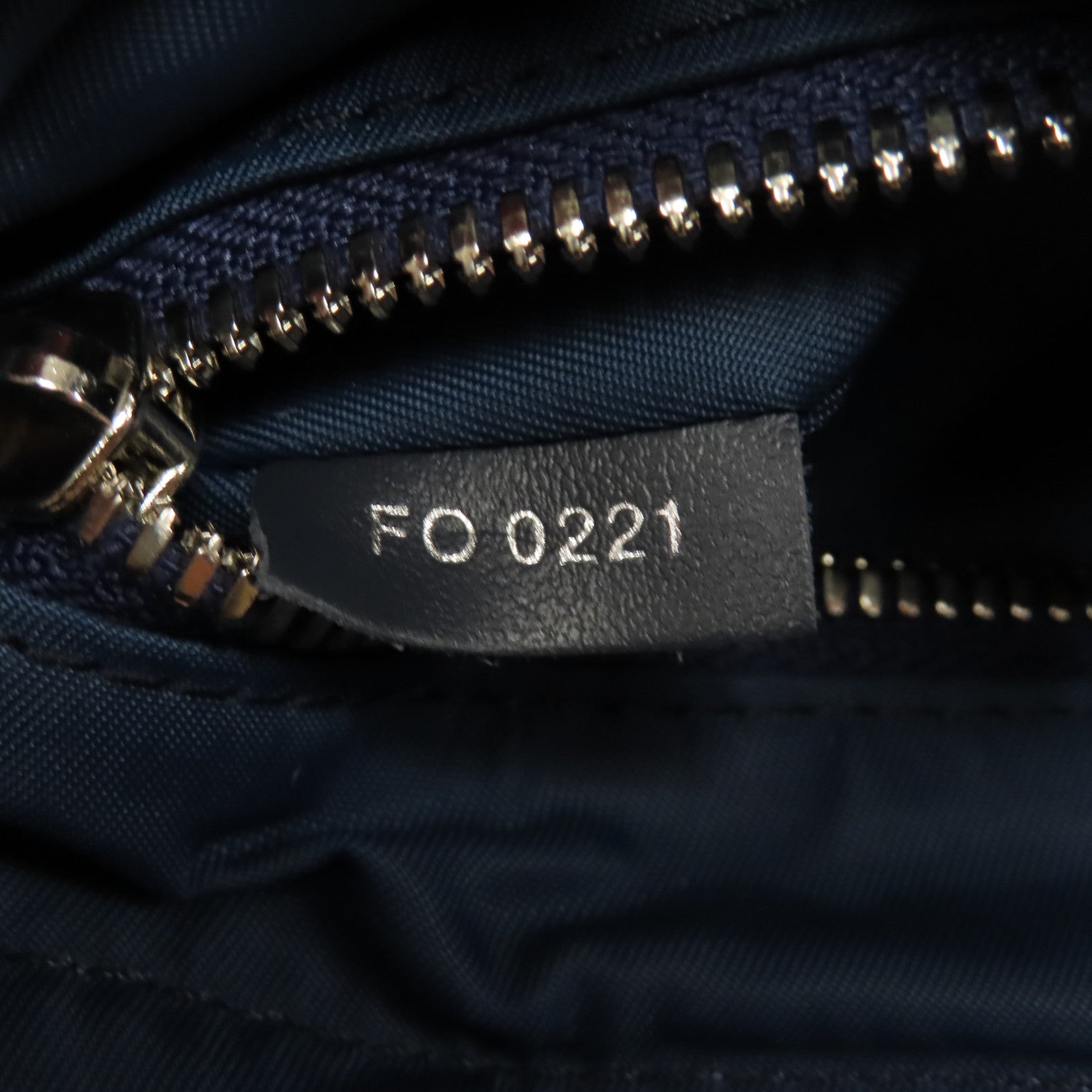 LOUIS VUITTON 帆布Sac Marin BB銀扣肩背袋藍色