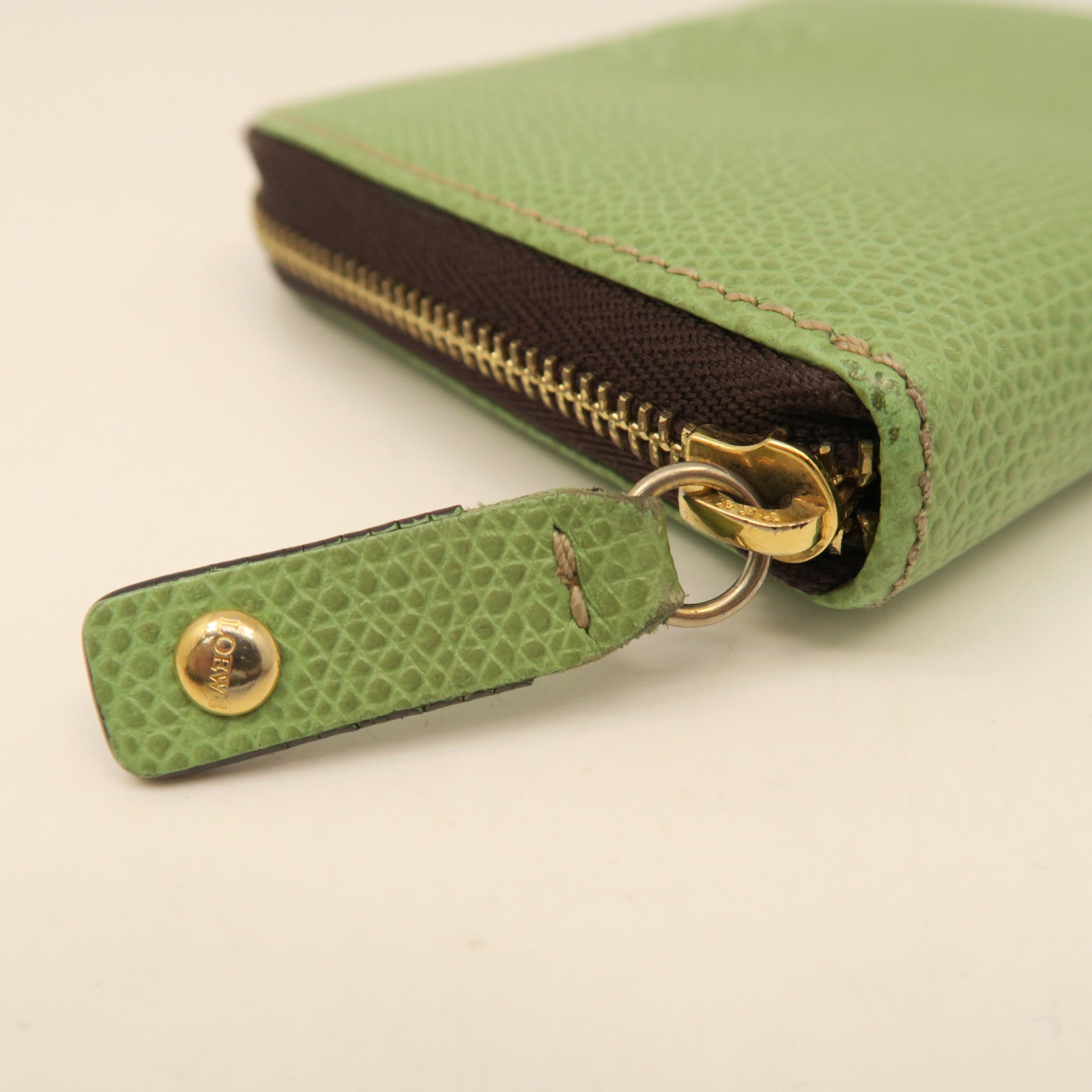 LOEWE 【激減優惠】牛皮皮革Zipper Wallet金扣拉錬錢包綠色