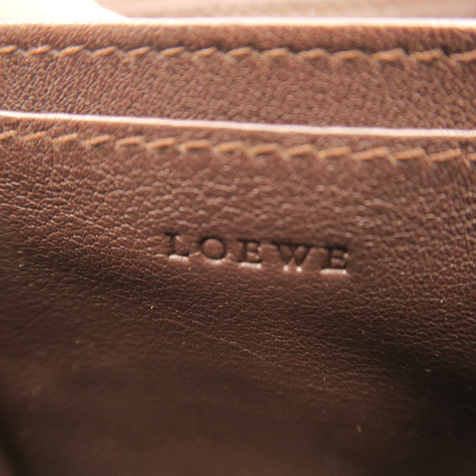 LOEWE 【激減優惠】牛皮皮革Zipper Wallet金扣拉錬錢包綠色