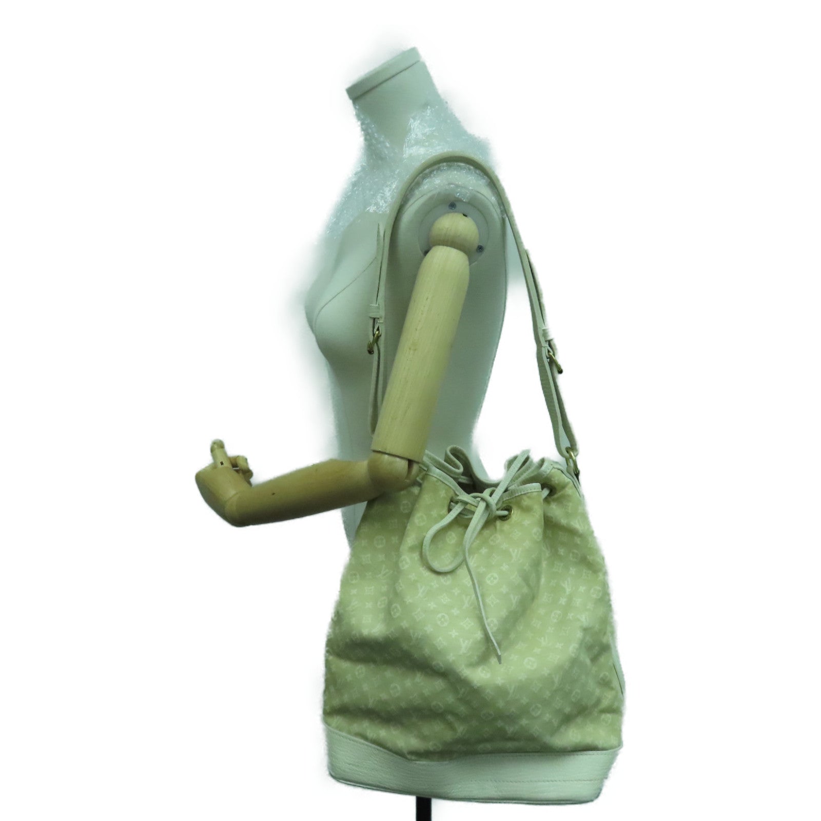 LOUIS VUITTON Monogram Mini Noe金扣肩背袋米色