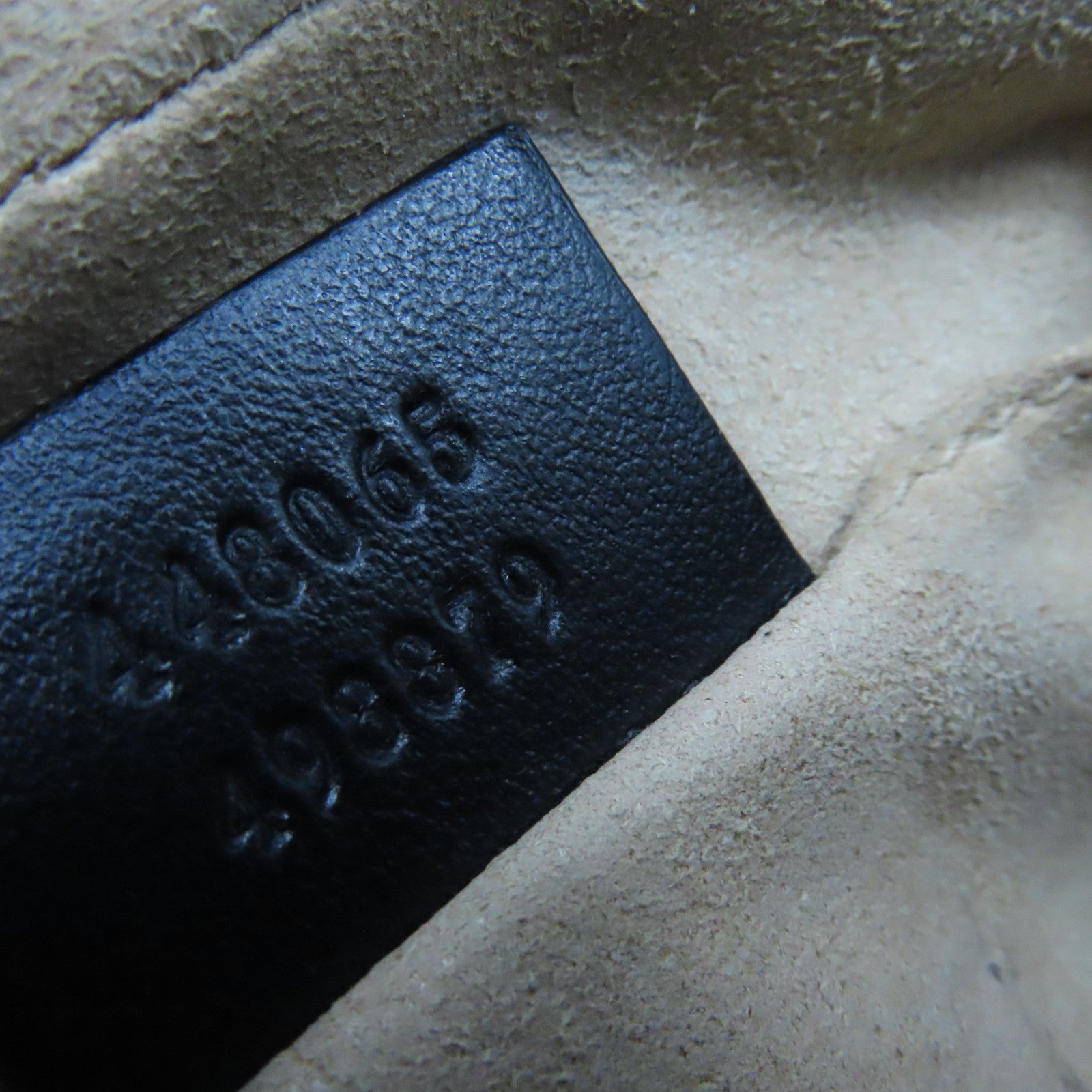 GUCCI 牛皮皮革GG Marmont Mini Shoulder Bag肩背袋黑色