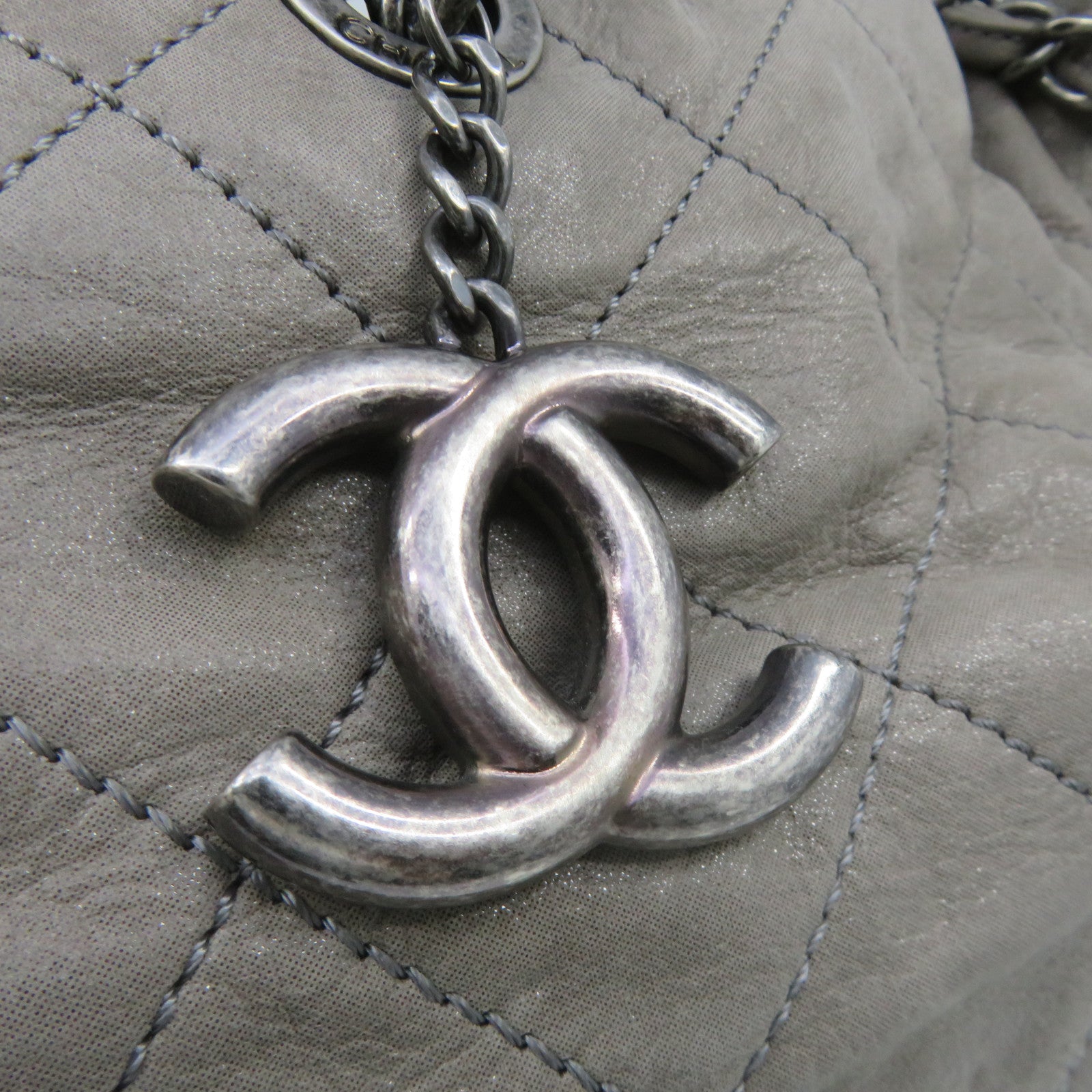 CHANEL [Sharp Reduction Offer] Lingge Cowhide Leather Chain Shoulder Silver Buckle Shoulder Bag Gray