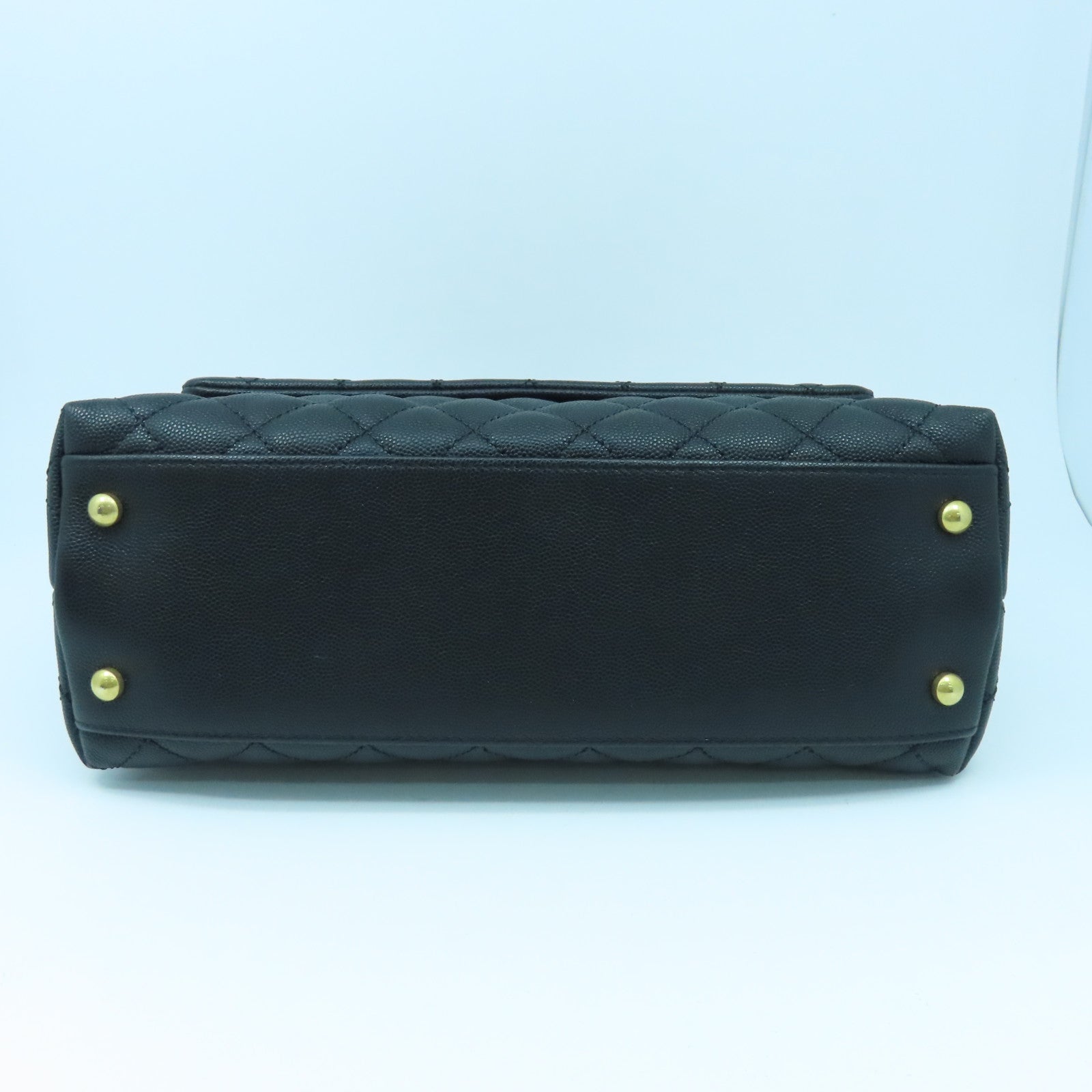 CHANEL rhombic cowhide leather CoCo Handle gold buckle shoulder bag black