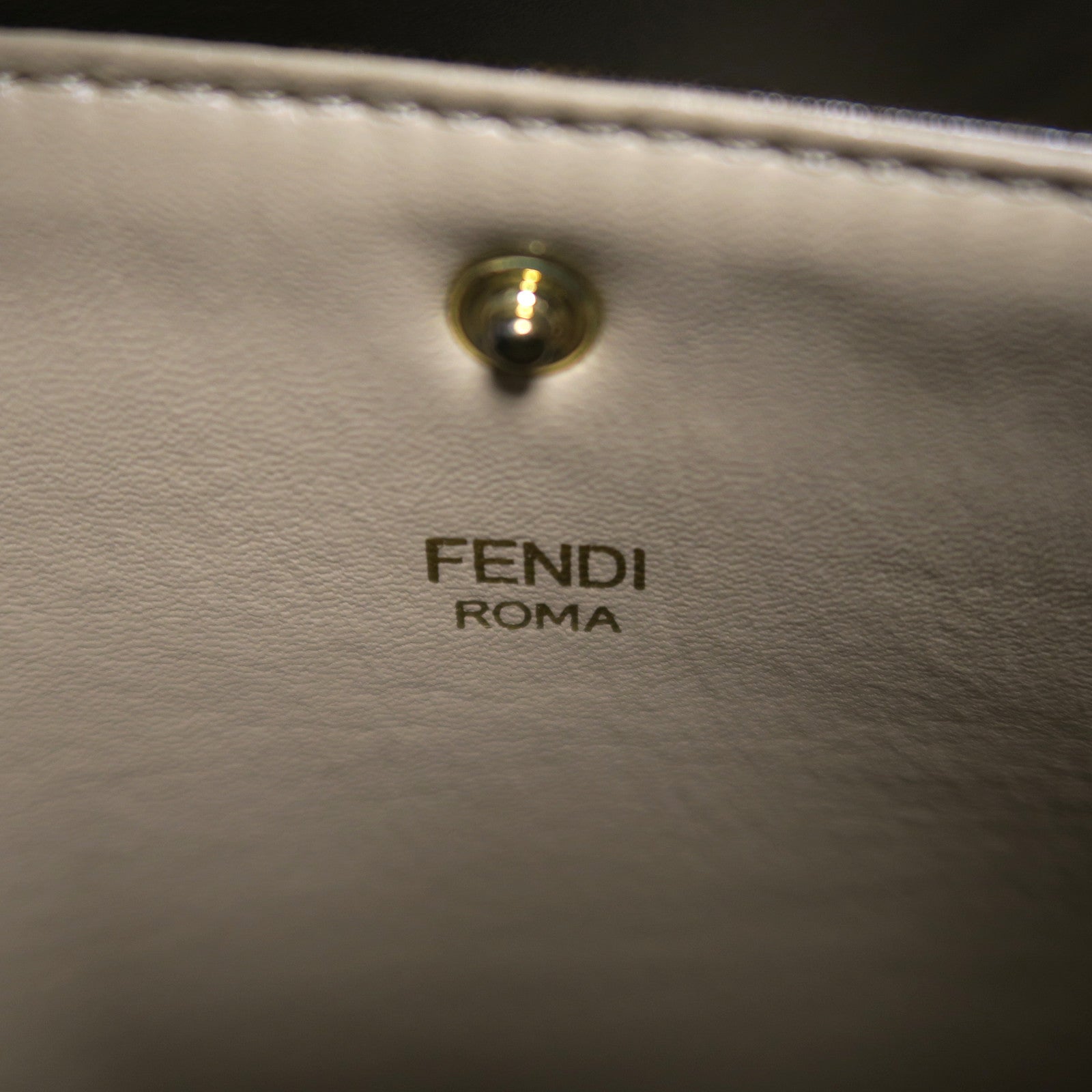 FENDI 皮革Peekaboo X-Lite肩背袋啡色