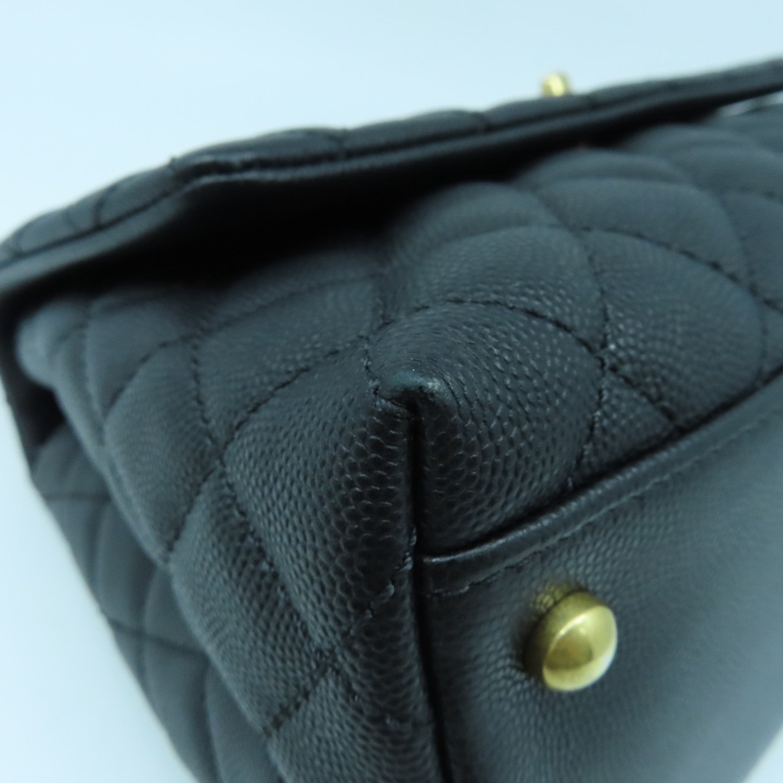 CHANEL rhombic cowhide leather CoCo Handle gold buckle shoulder bag black