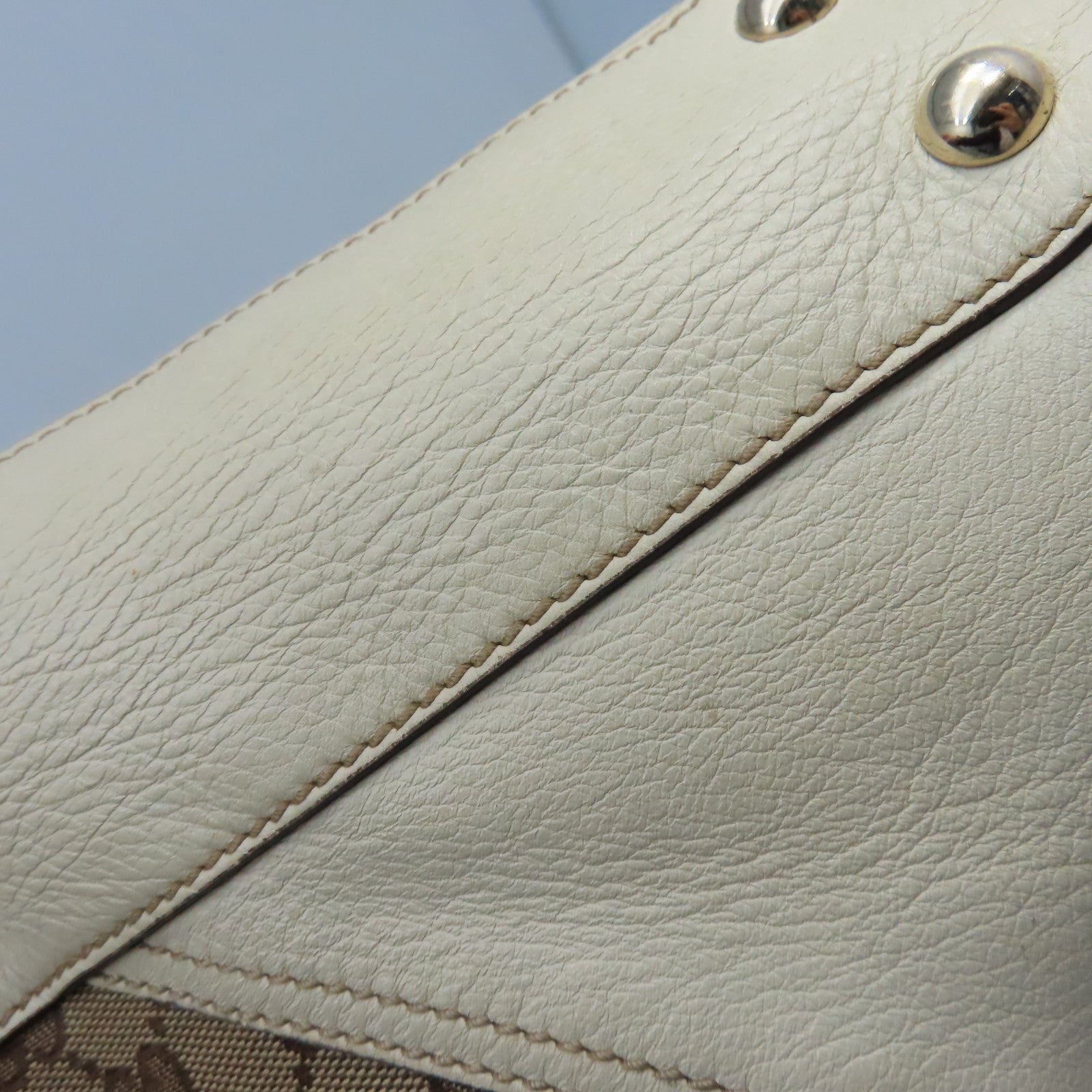 GUCCI 帆布/牛皮皮革Shoulder Bag金扣肩背袋白色