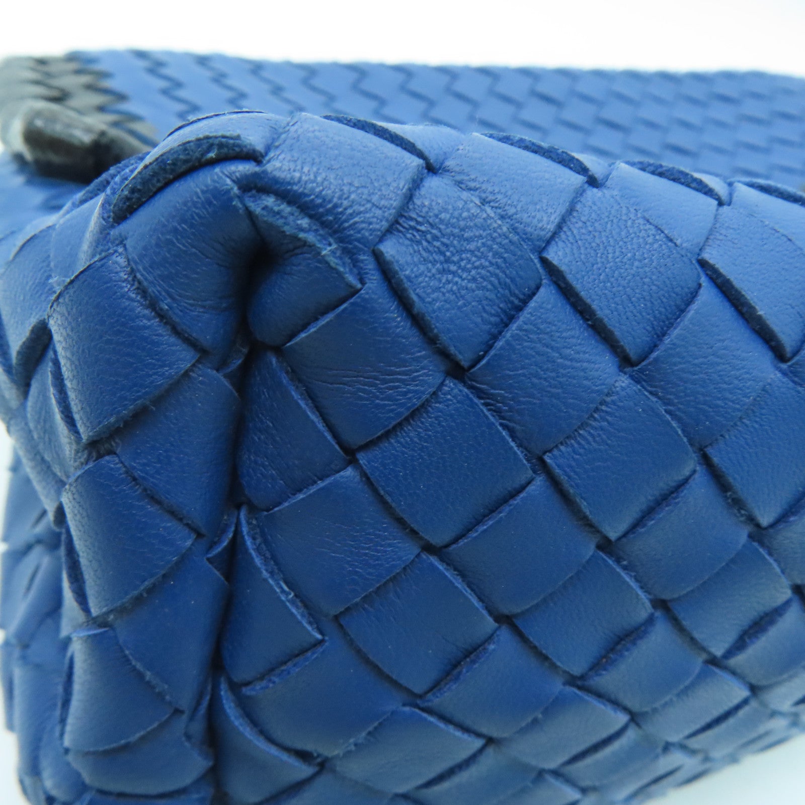 BOTTEGA VENETA 牛皮皮革Shoulder Bag链带肩背袋蓝色