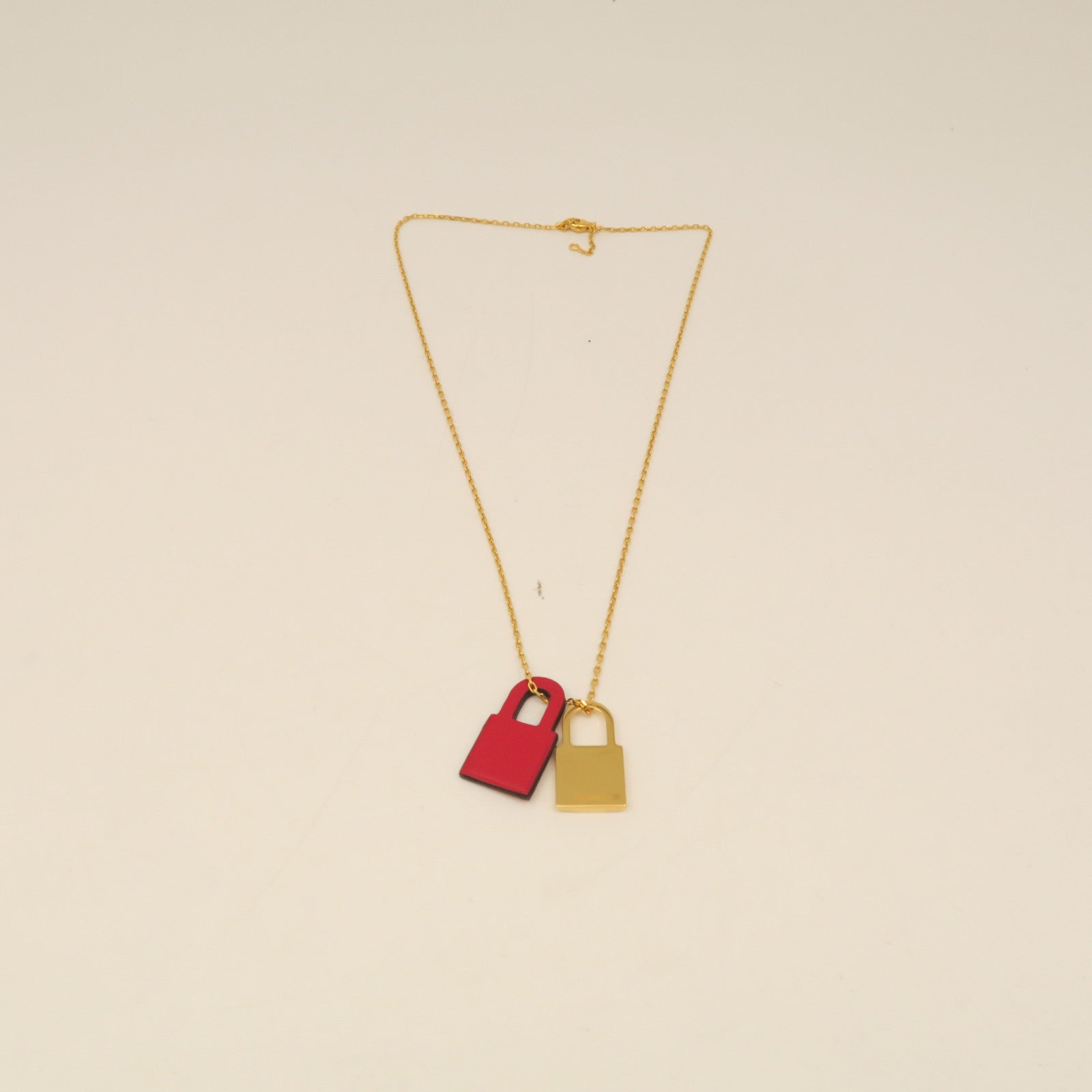 HERMES Metal Necklace Red/Gold