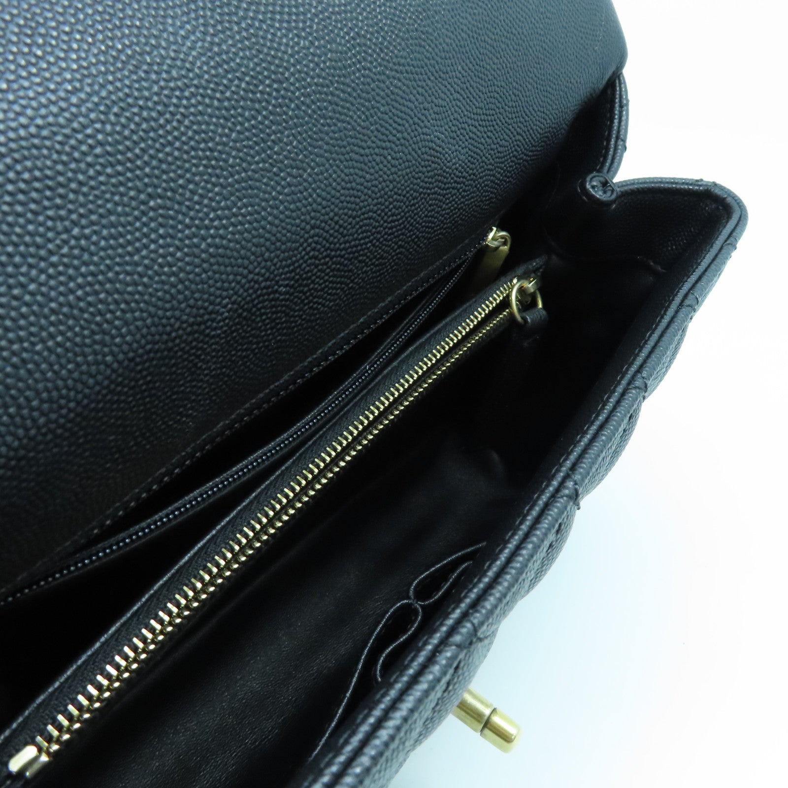 CHANEL rhombic cowhide leather CoCo Handle gold buckle shoulder bag black