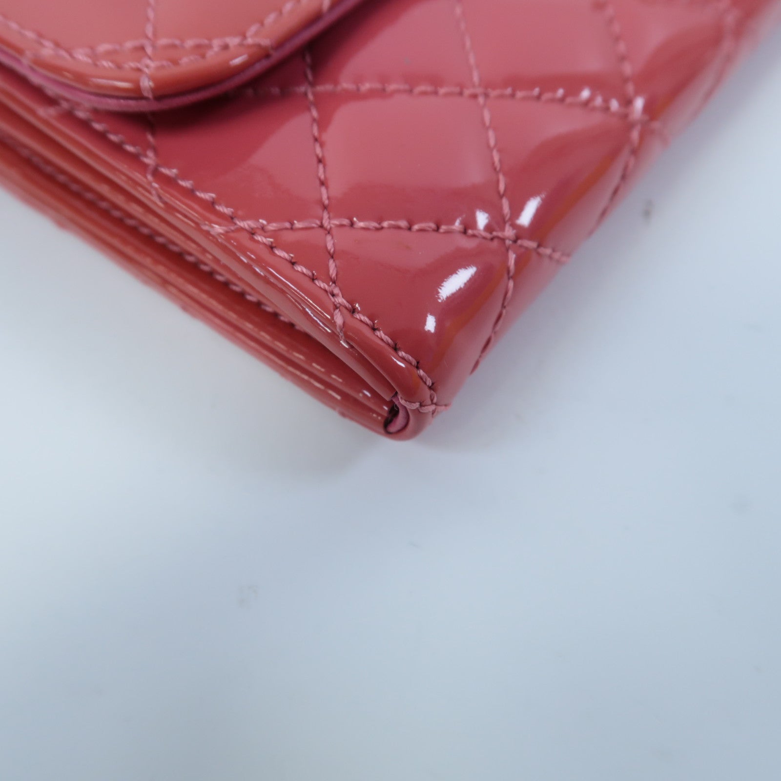 CHANEL 菱格漆皮皮革Chain Shoulder銀扣鏈帶肩背袋粉紅色