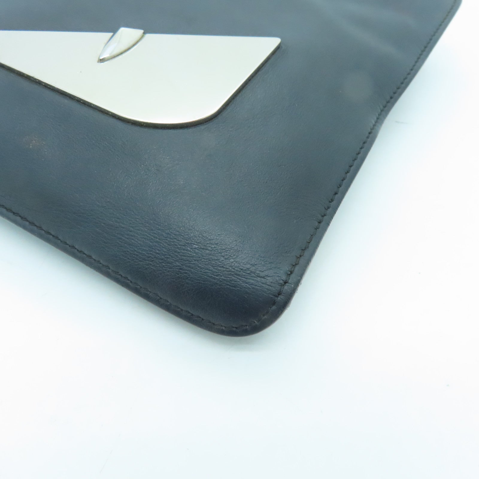 FENDI 牛皮皮革Clutch Bag銀扣手拿包黑色