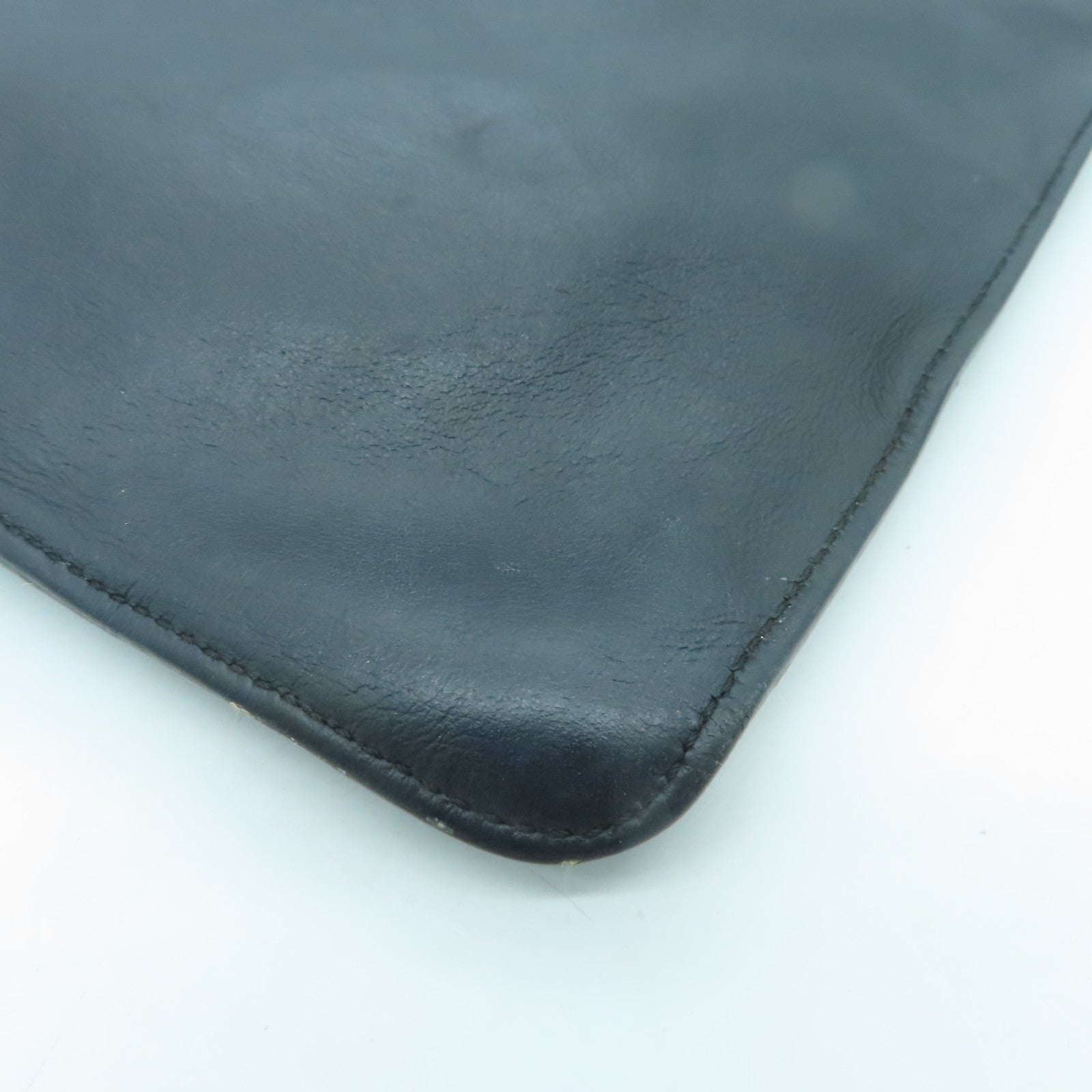 FENDI 牛皮皮革Clutch Bag銀扣手拿包黑色