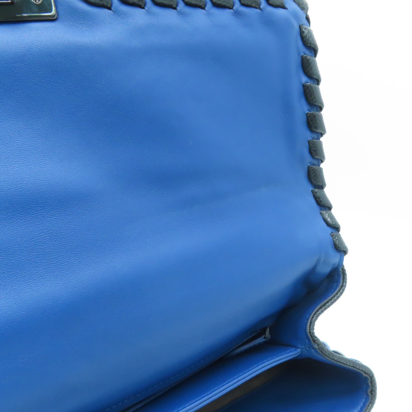 BOTTEGA VENETA 牛皮皮革Shoulder Bag链带肩背袋蓝色