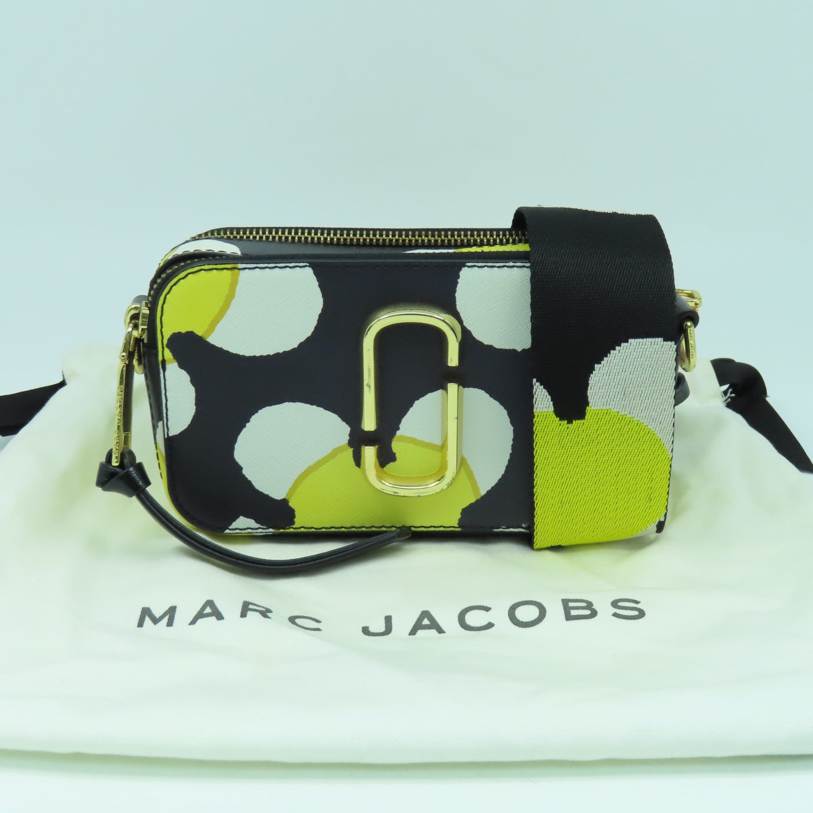 MARC JACOBS 【激減優惠】塗層帆布Camera Bag金扣肩背袋黑色/白色/黃色