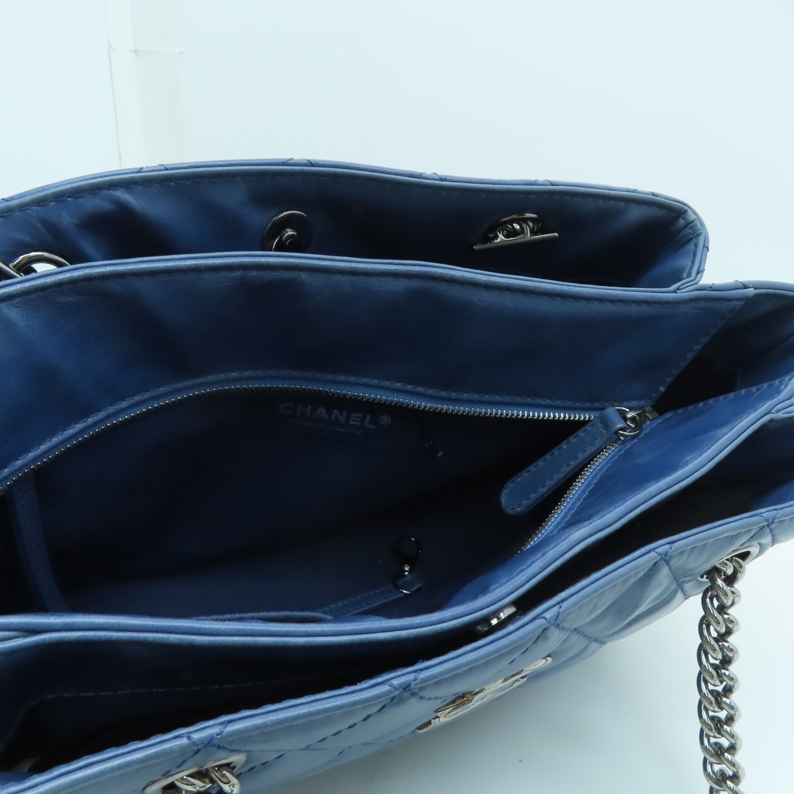 CHANEL 【激減優惠】菱格牛皮皮革Chain Shoulder銀扣肩背袋藍色