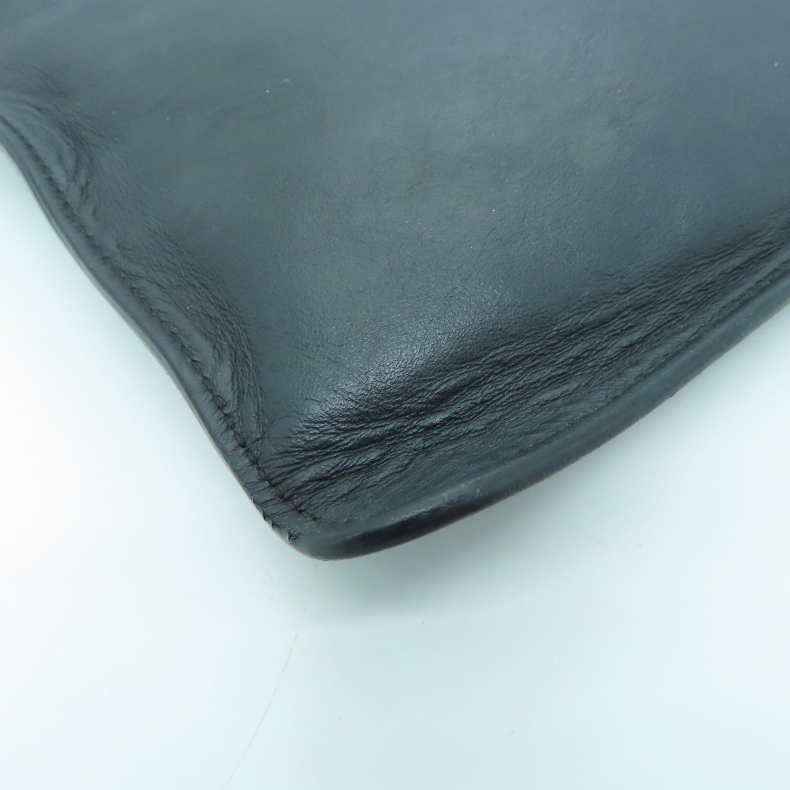 FENDI 牛皮皮革Clutch Bag銀扣手拿包黑色