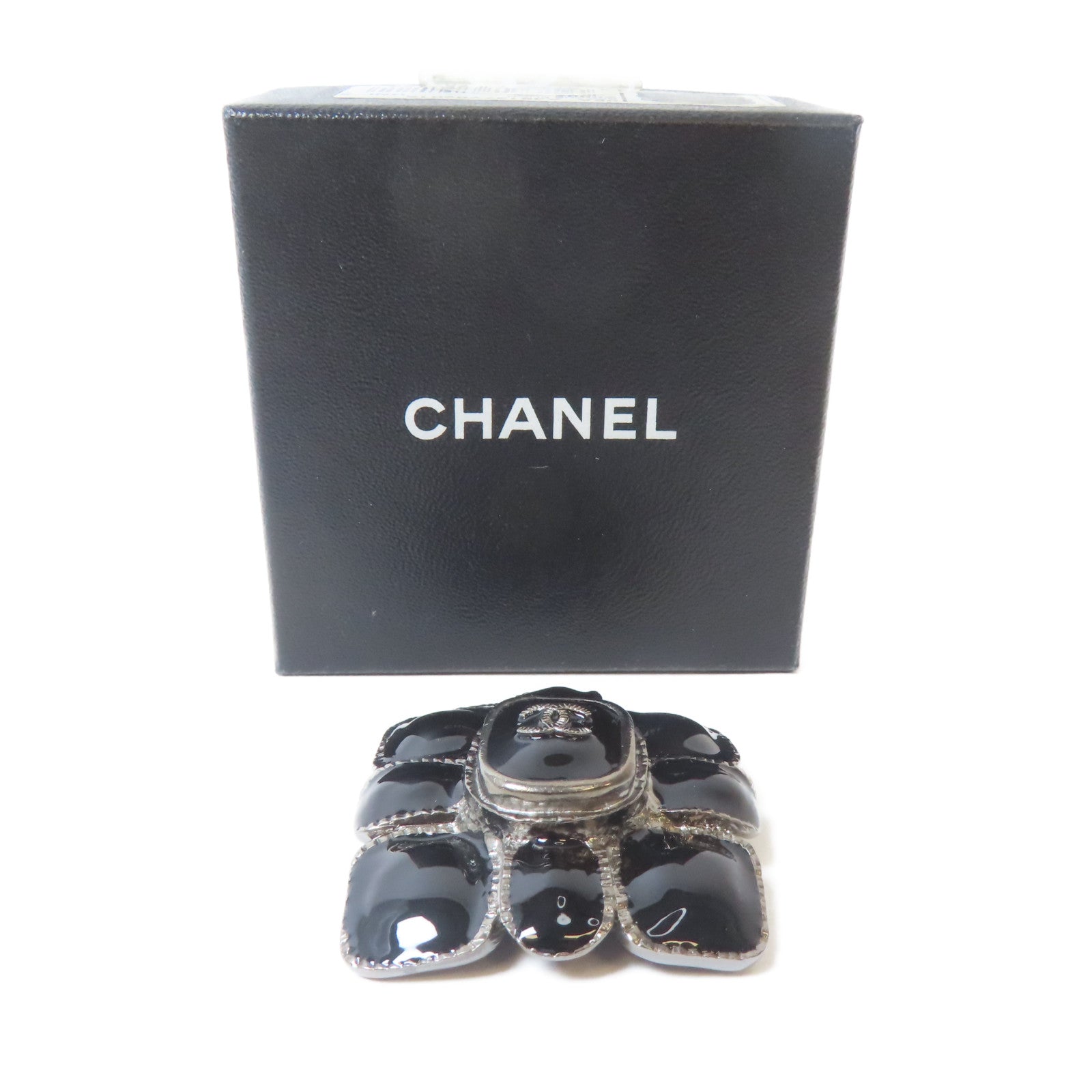 CHANEL 金屬Brooch銀扣胸針黑色