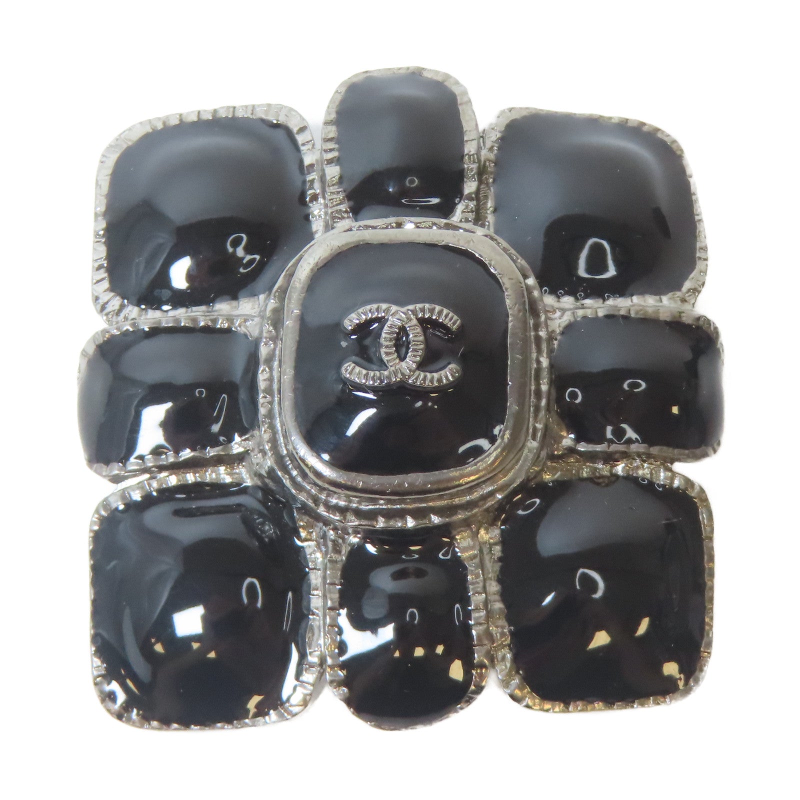 CHANEL 金屬Brooch銀扣胸針黑色