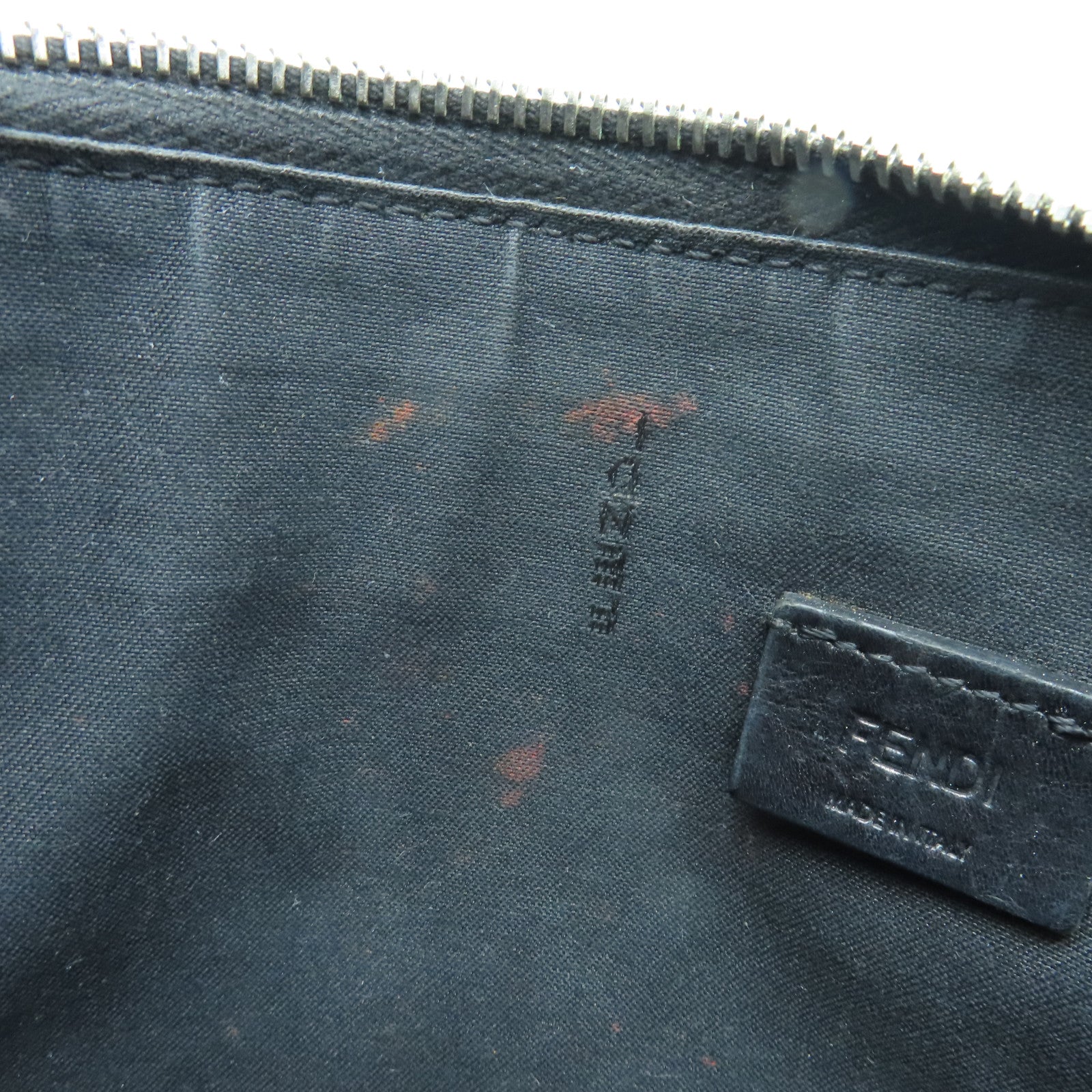 FENDI 牛皮皮革Clutch Bag銀扣手拿包黑色