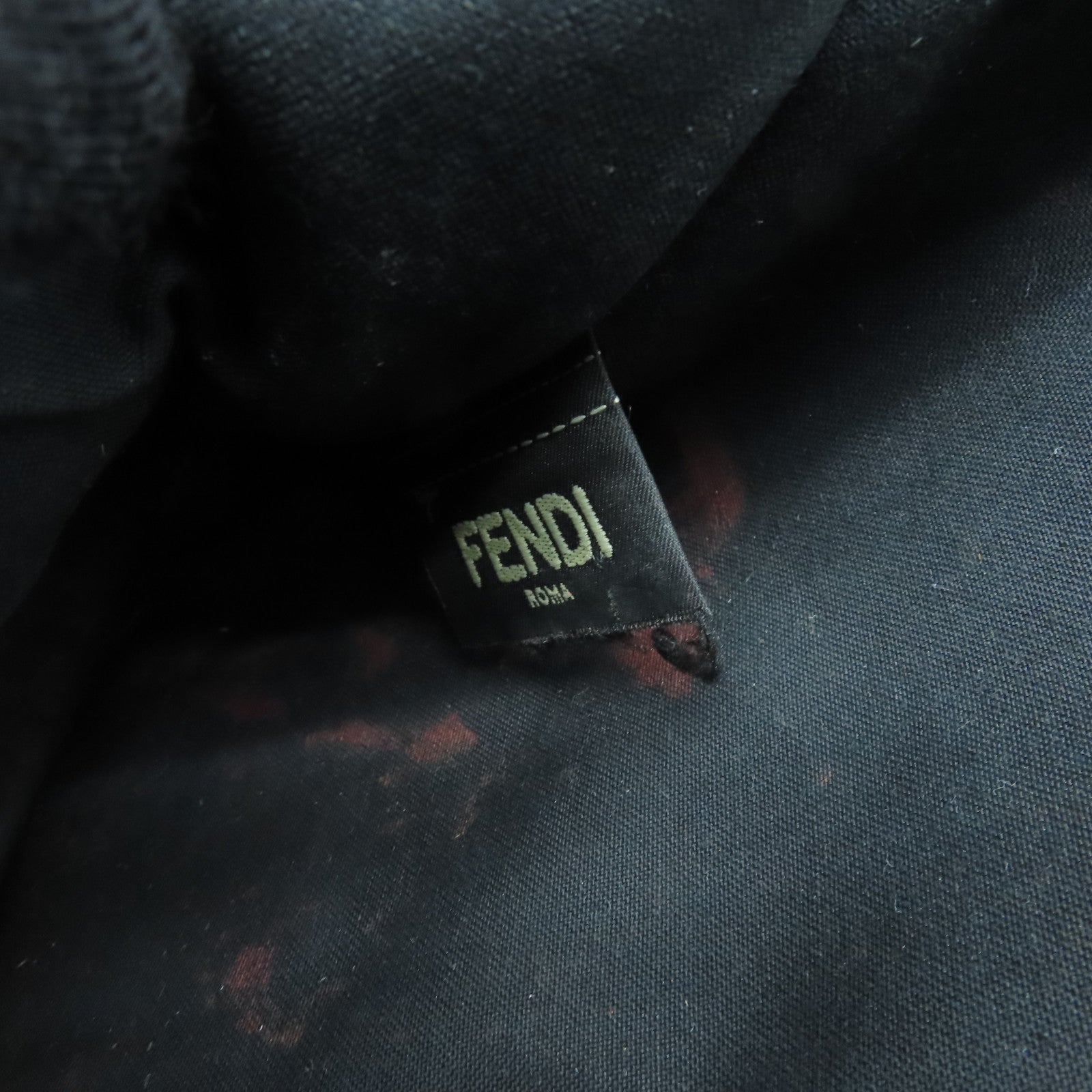 FENDI 牛皮皮革Clutch Bag銀扣手拿包黑色