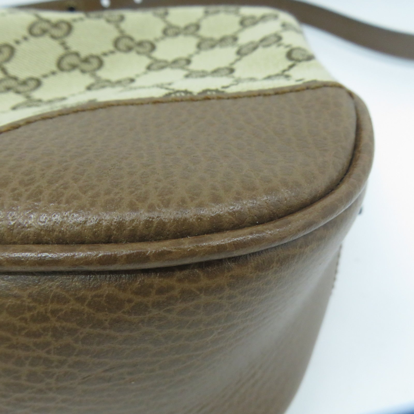 GUCCI 帆布Shoulder Bag金扣肩背袋啡色