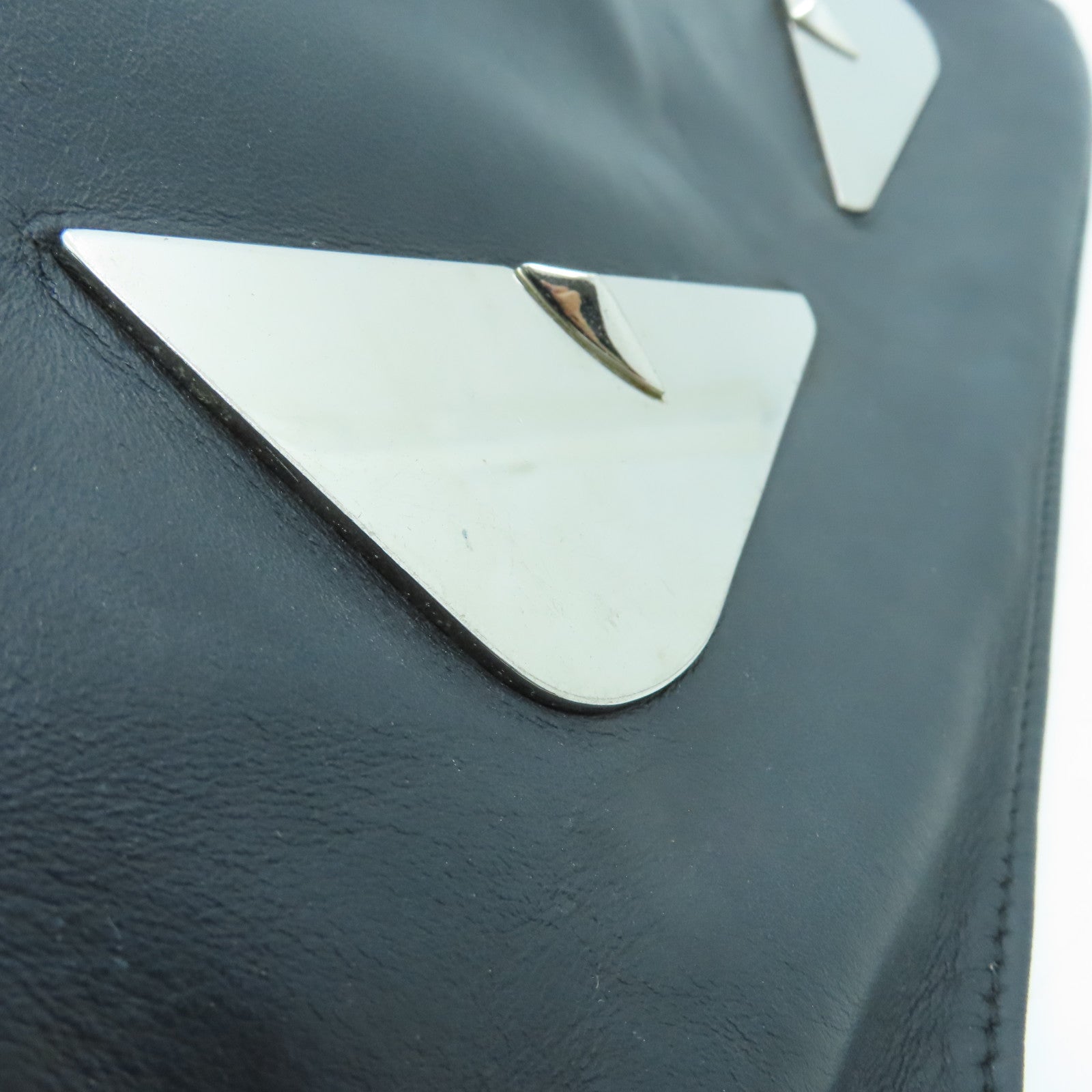 FENDI 牛皮皮革Clutch Bag銀扣手拿包黑色