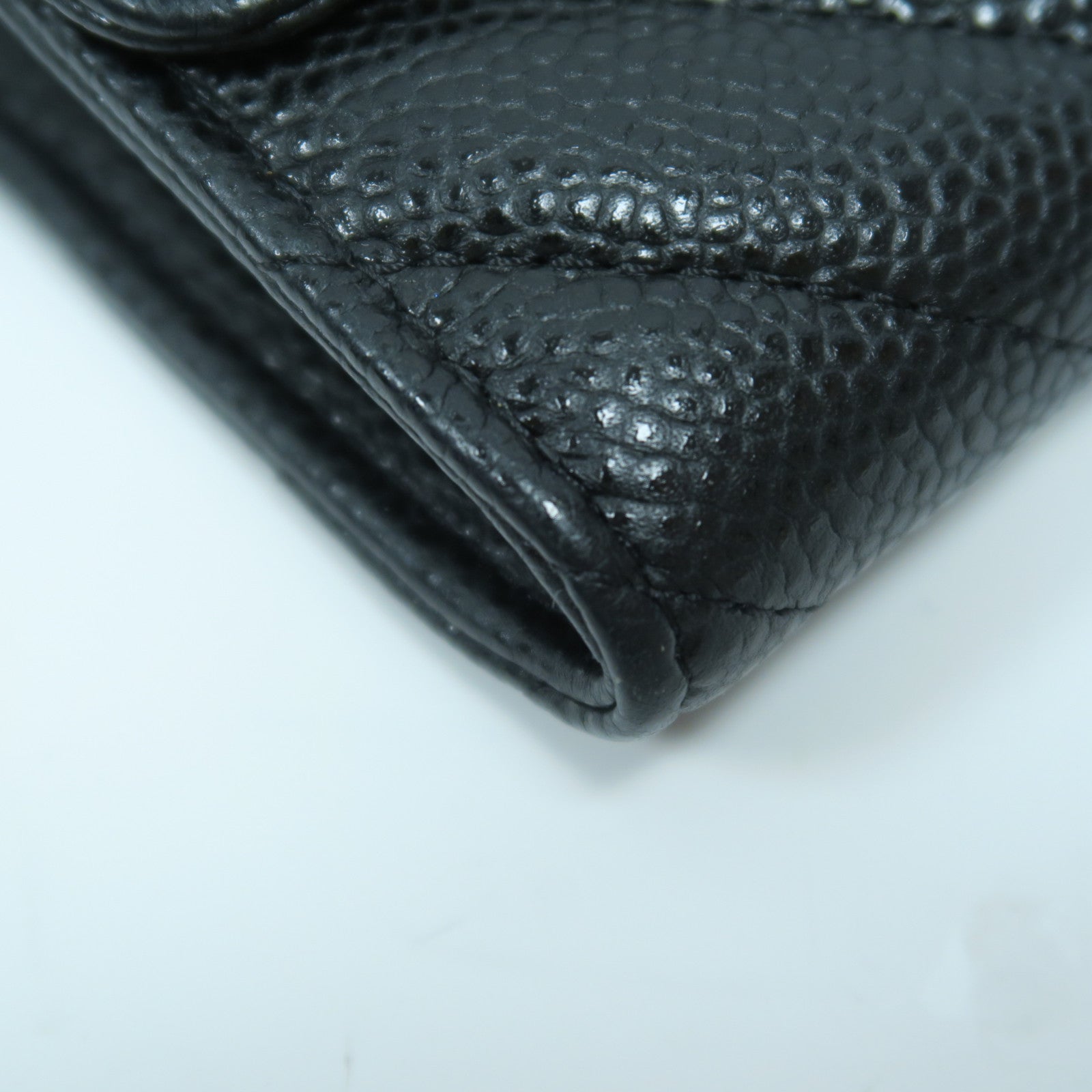 CHANEL 斜紋Caviar皮革Wallet銀扣錢包黑色