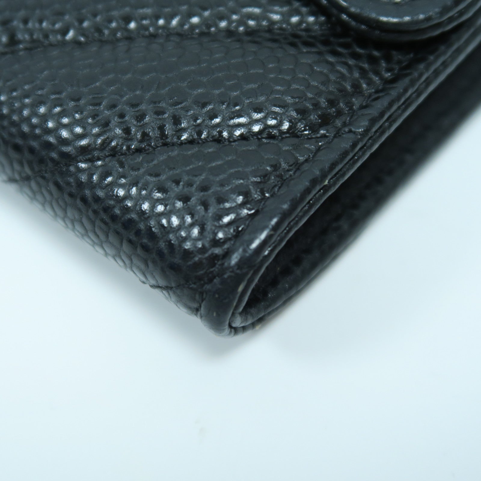 CHANEL 斜紋Caviar皮革Wallet銀扣錢包黑色