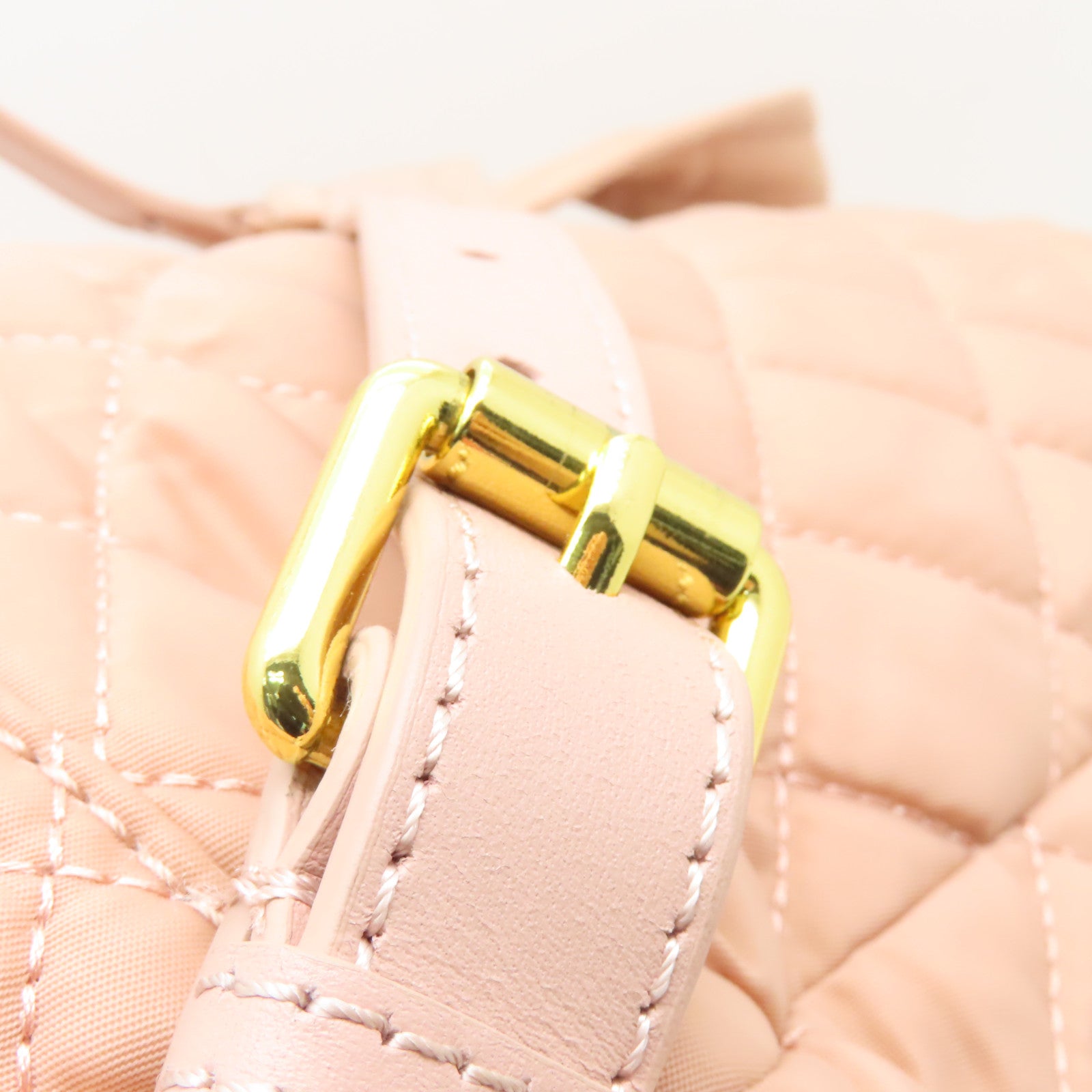 MOSCHINO 尼龍Backpack金扣背包粉紅色