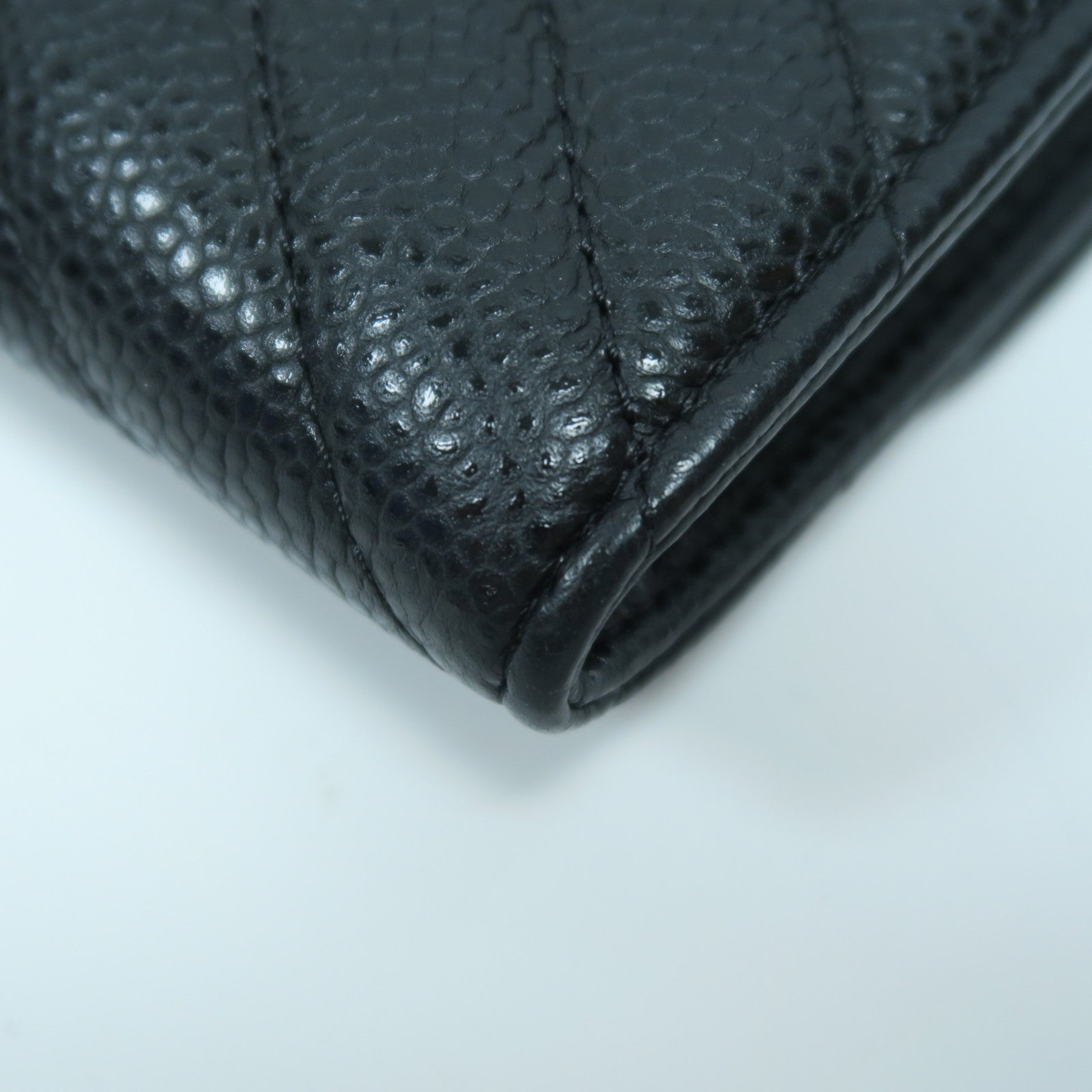 CHANEL 斜紋Caviar皮革Wallet銀扣錢包黑色