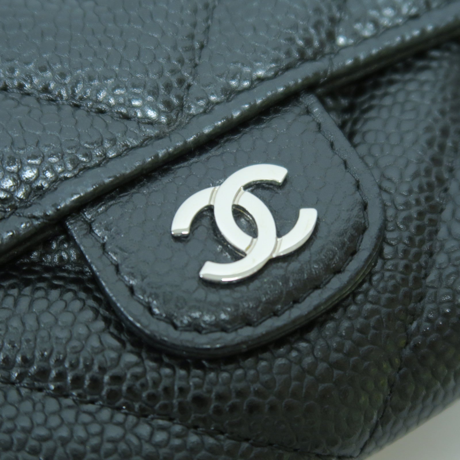 CHANEL 斜紋Caviar皮革Wallet銀扣錢包黑色