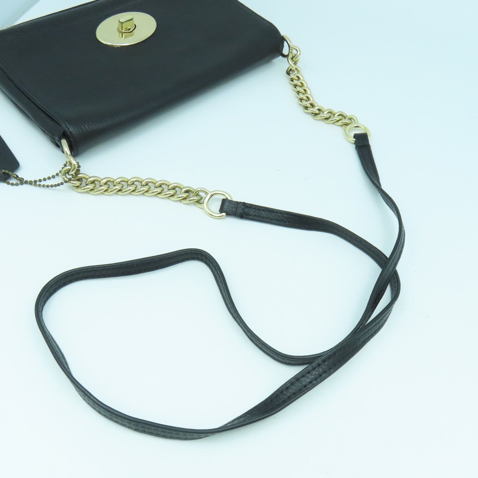 COACH 【激減優惠】牛皮皮革Chain Shoulder Bag金扣鏈帶肩背袋黑色