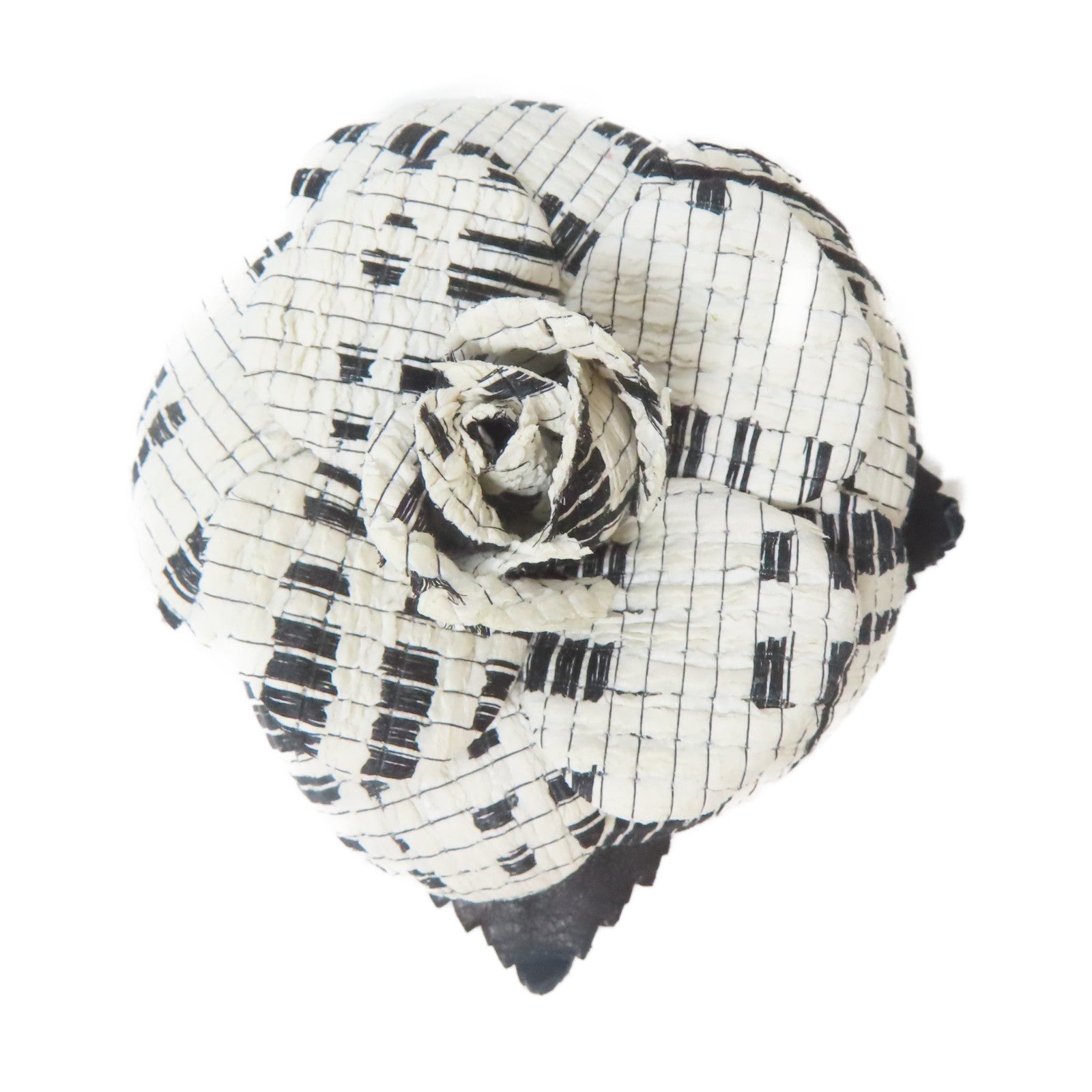 CHANEL 藤製Brooch金扣胸針黑色/白色