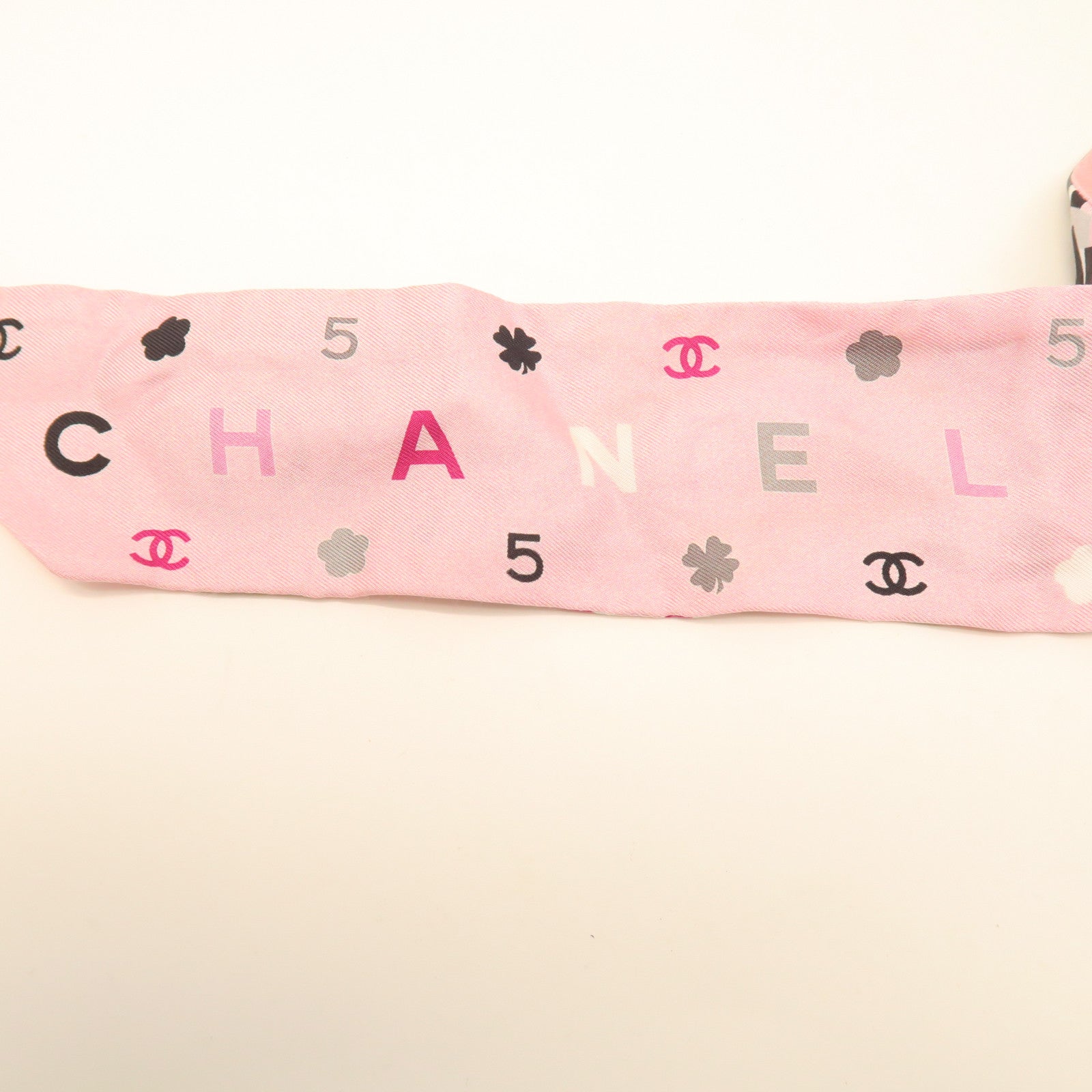 CHANEL Silk Scarf Pink/Black