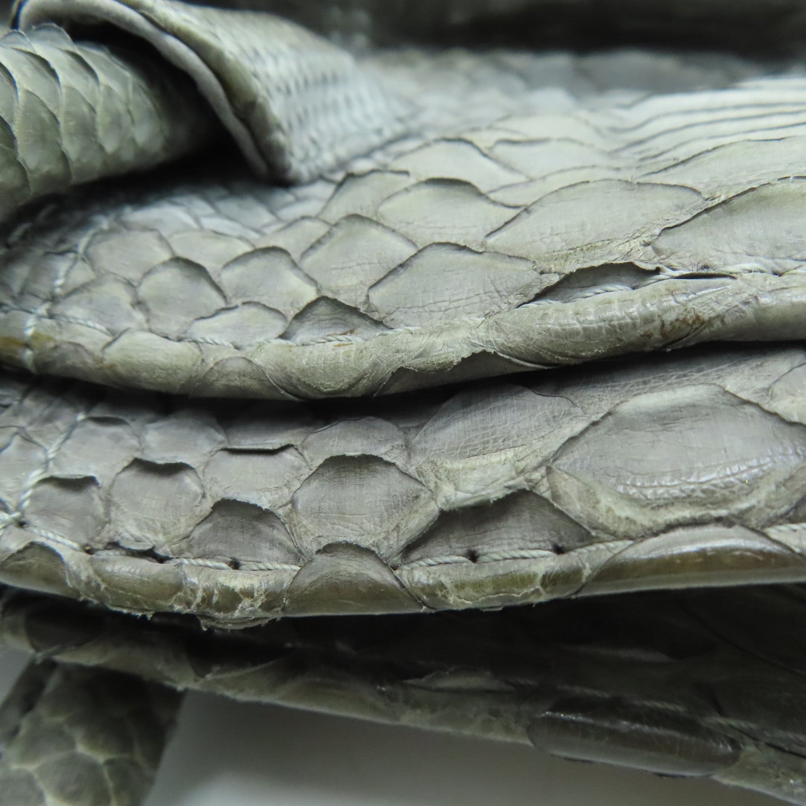 CHANEL [Sharp Discount] Snakeskin Leather Hand Bag Silver Buckle Hand Bag Gray