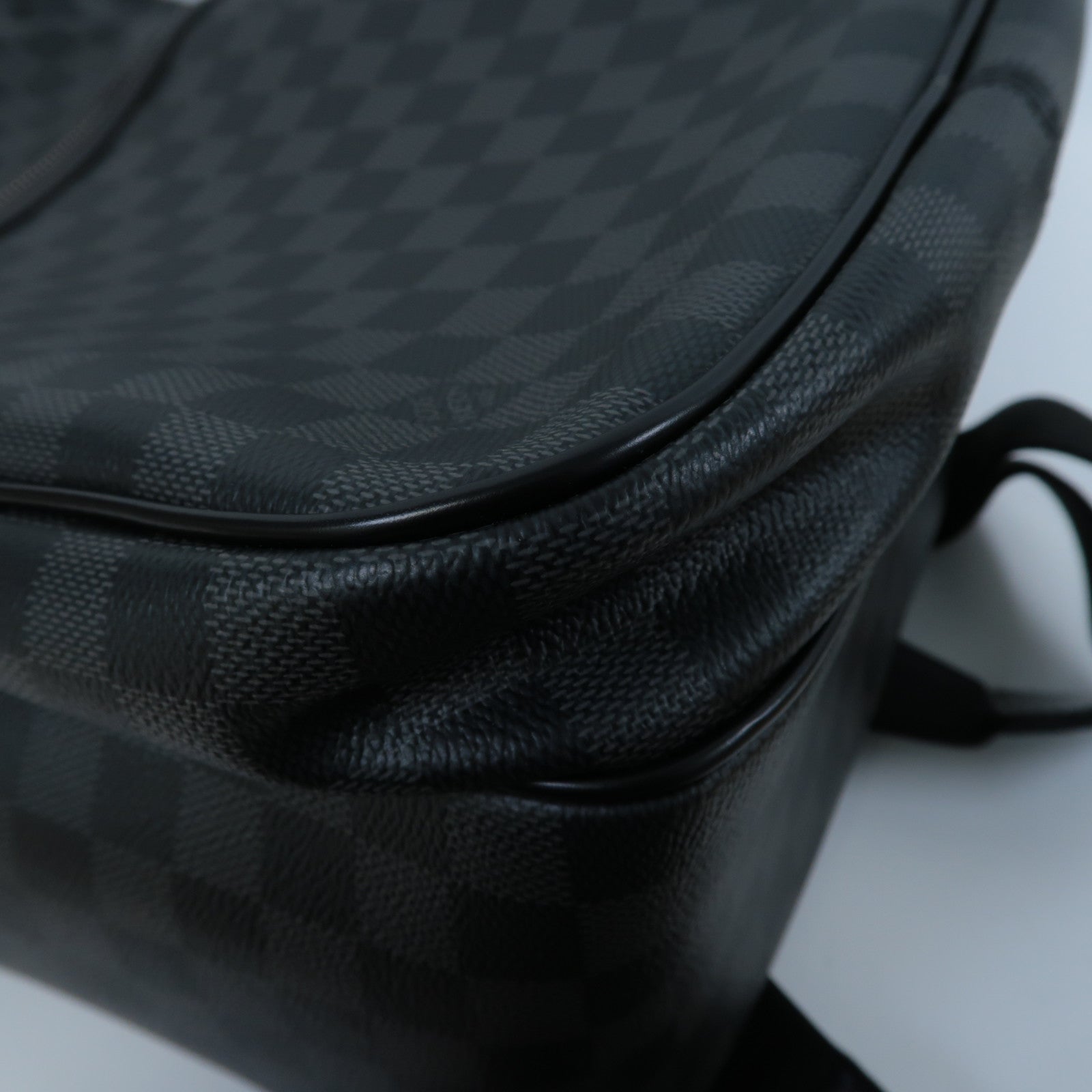 LOUIS VUITTON Damier Graphite Michael Backpack銀扣背包黑色