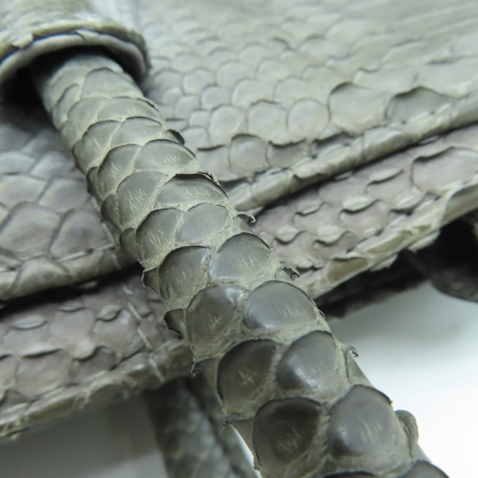 CHANEL [Sharp Discount] Snakeskin Leather Hand Bag Silver Buckle Hand Bag Gray
