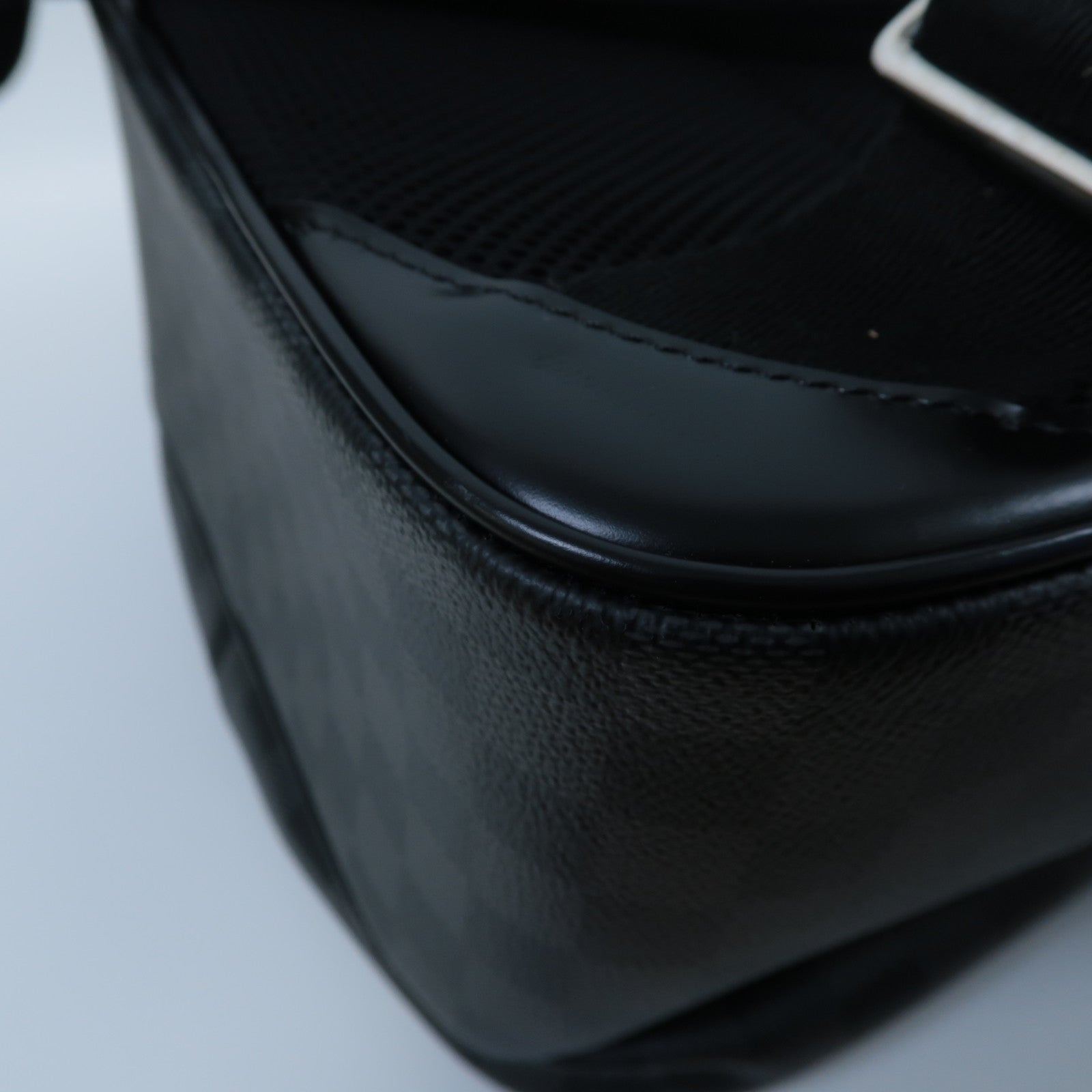 LOUIS VUITTON Damier Graphite Michael Backpack銀扣背包黑色