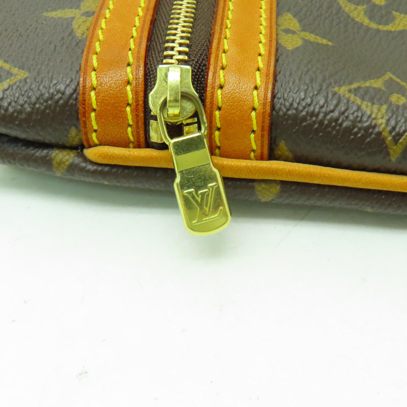 LOUIS VUITTON Monogram Pochette Bosphore金扣肩背袋啡色