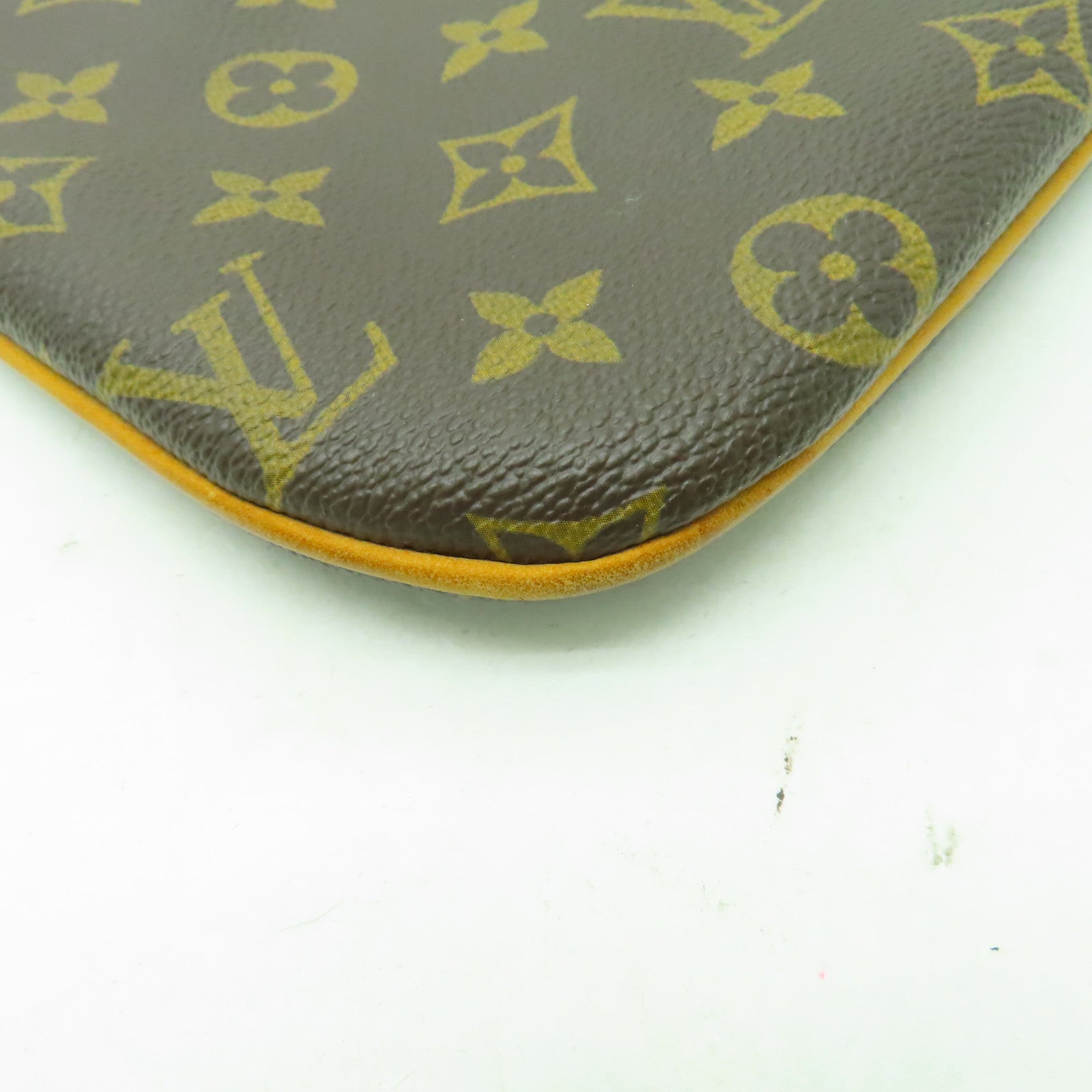 LOUIS VUITTON Monogram Pochette Bosphore金扣肩背袋啡色