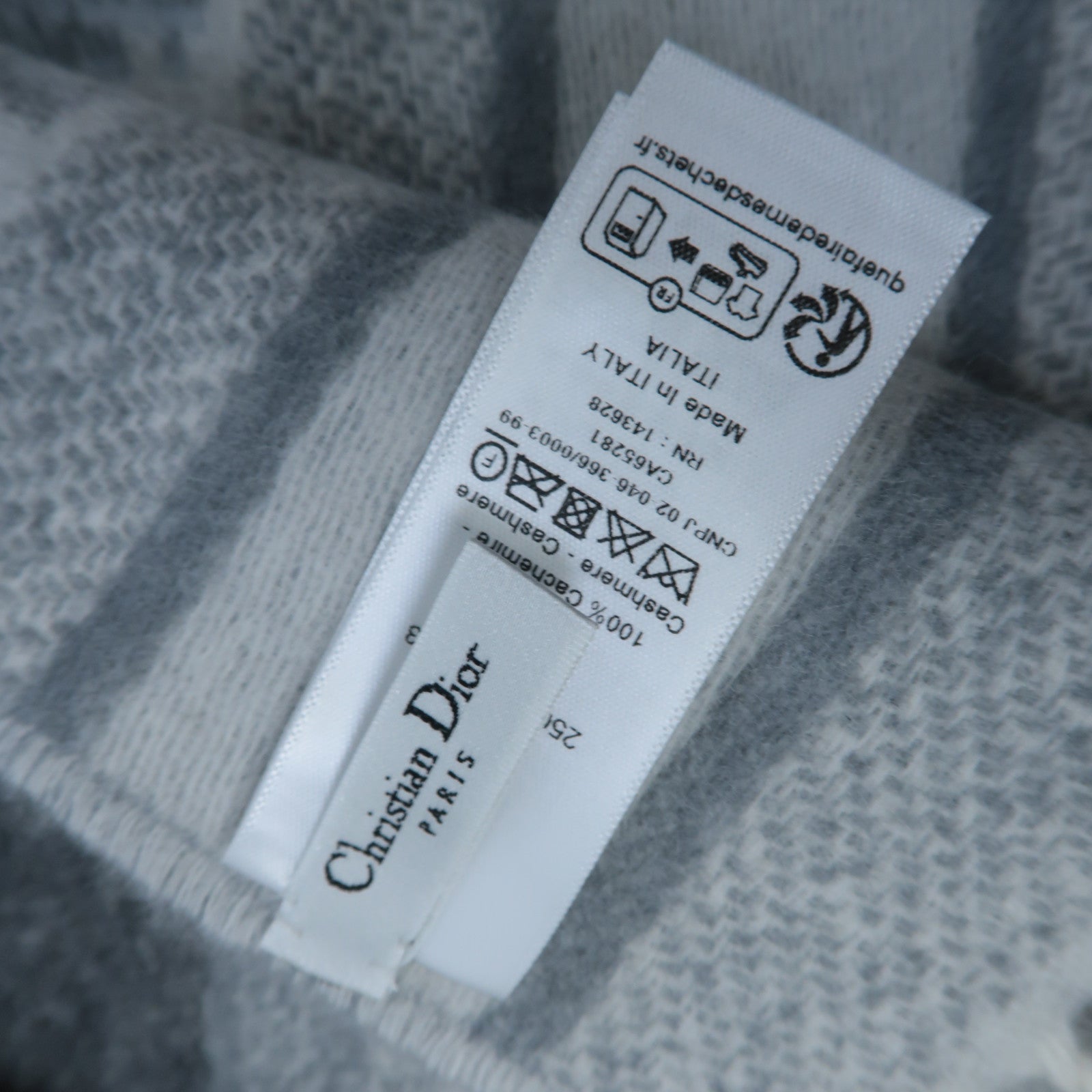 Dior 羊絨Scarf圍巾灰色