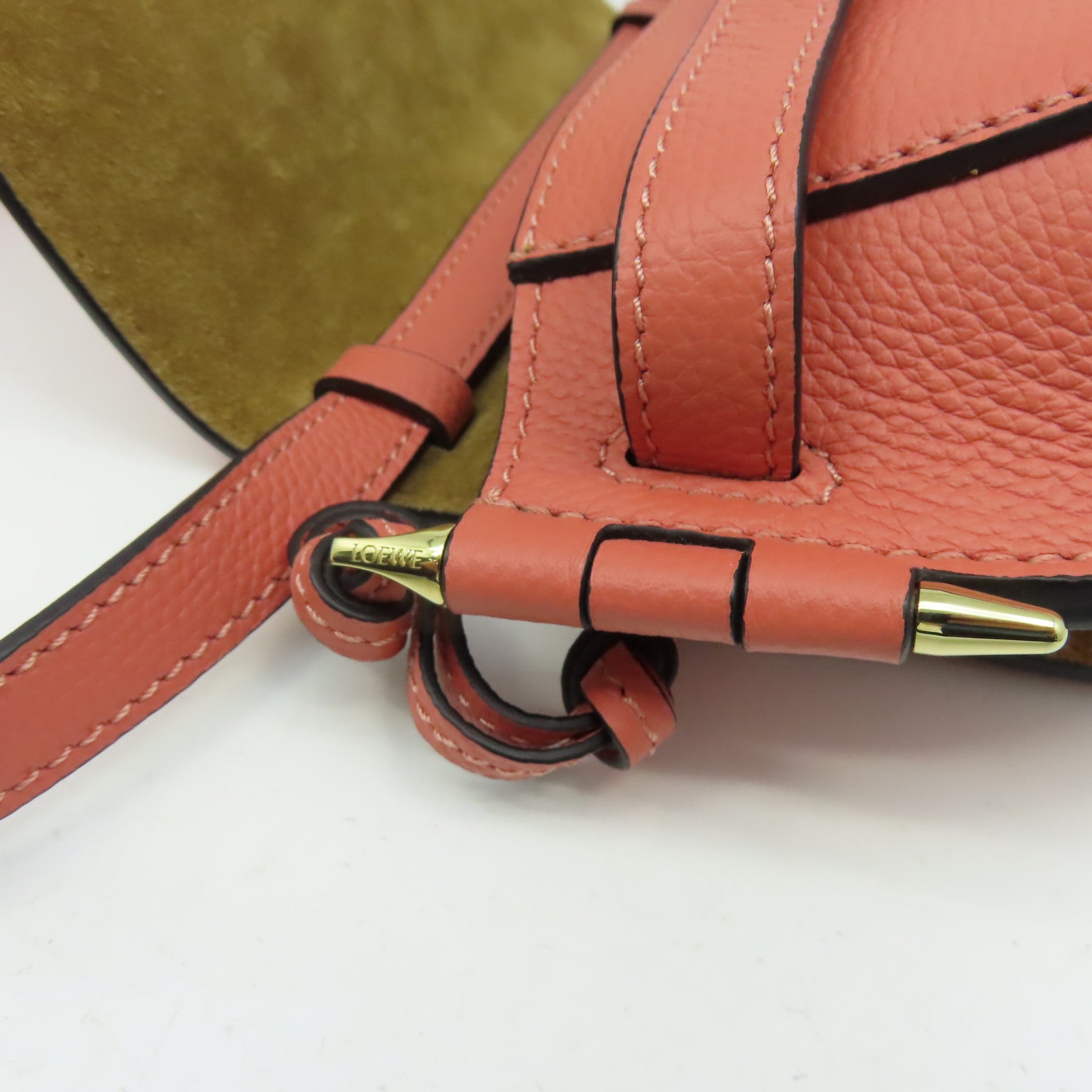 LOEWE 牛皮皮革Mini Gate Dual Bag金扣肩背袋粉紅色