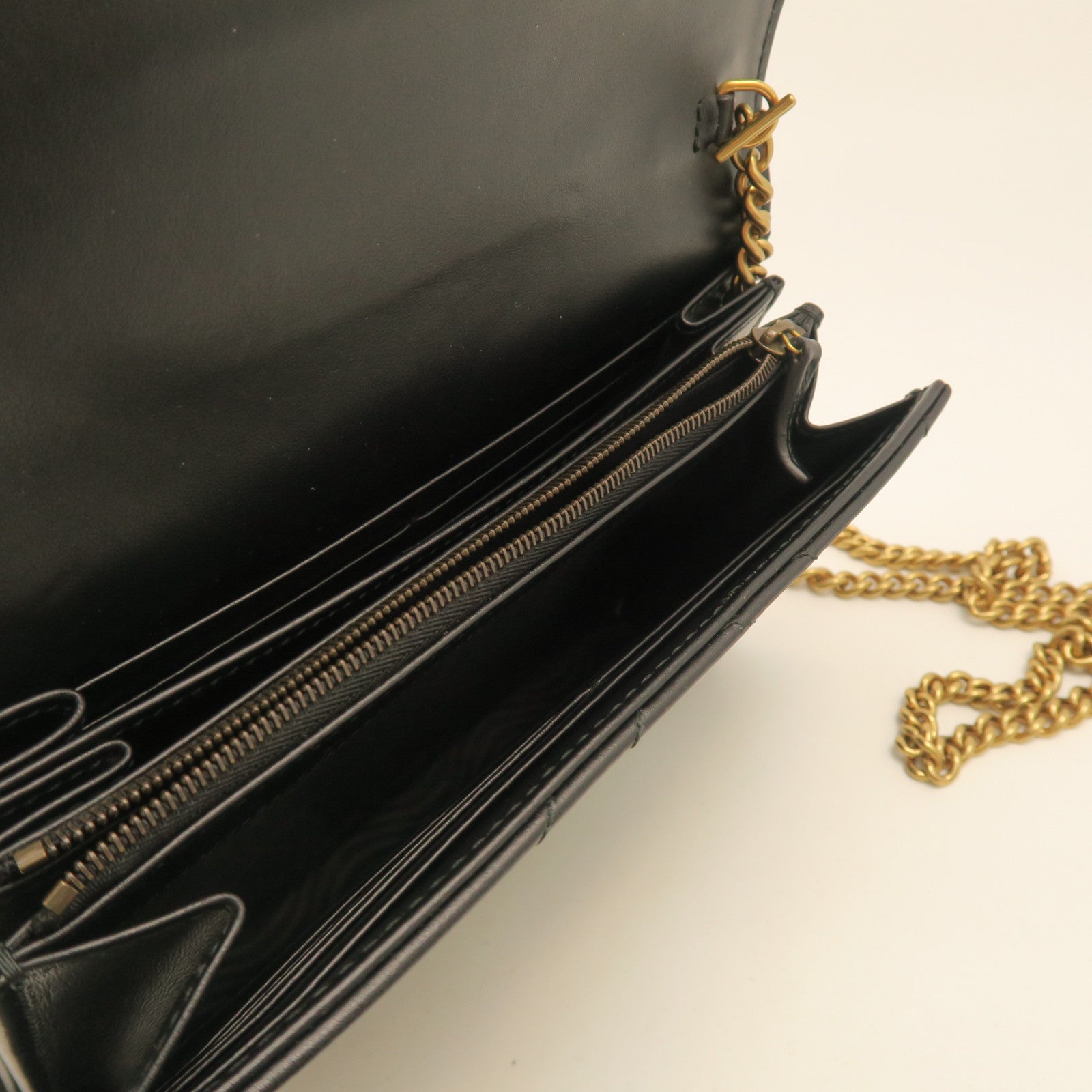 GUCCI twill cowhide leather Chain Shoulder Bag gold buckle chain shoulder bag black