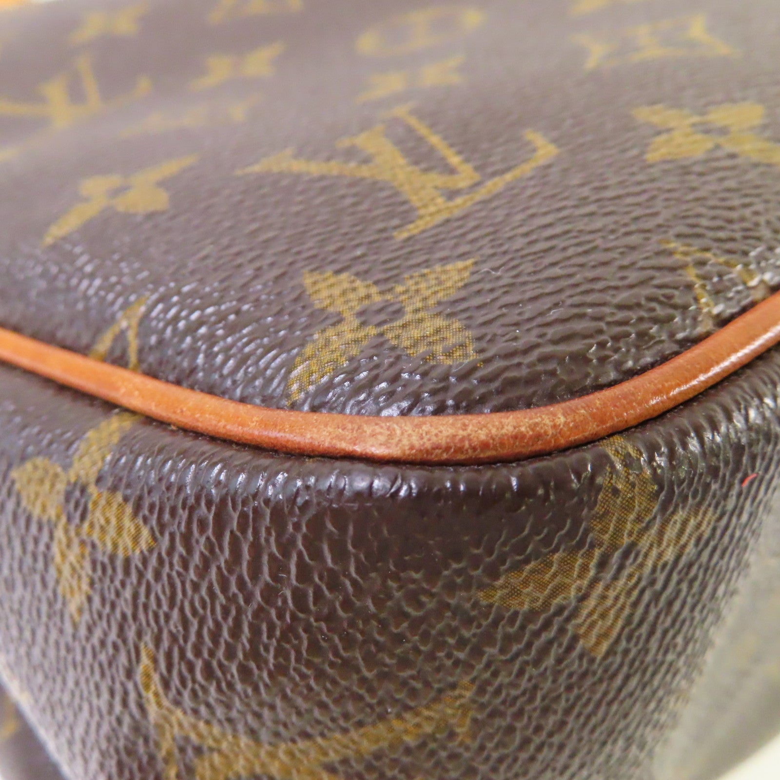 LOUIS VUITTON Monogram Batignolles Vertical Tote Bag金扣肩背袋啡色