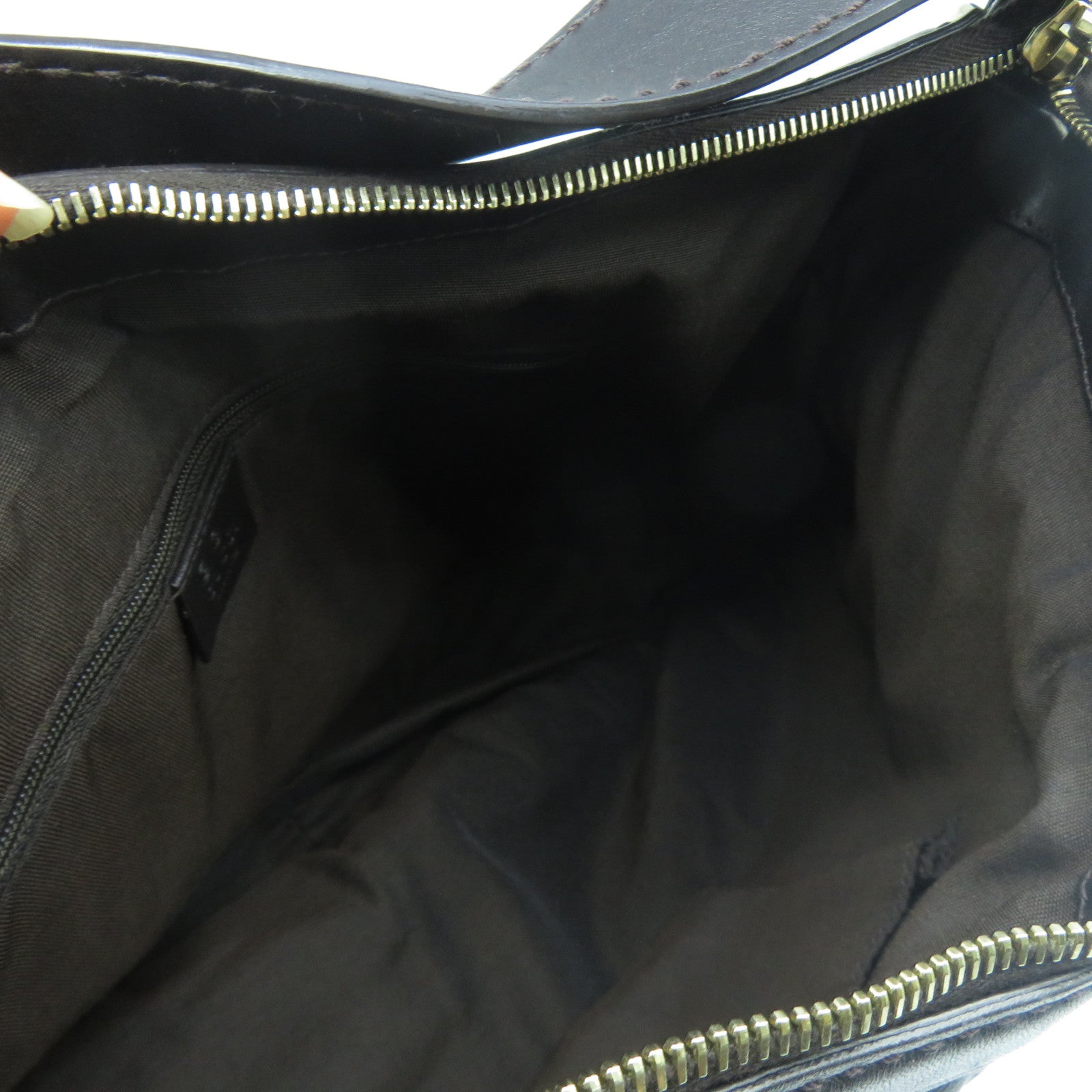 GUCCI 皮革Shoulder Bag金扣肩背袋啡色