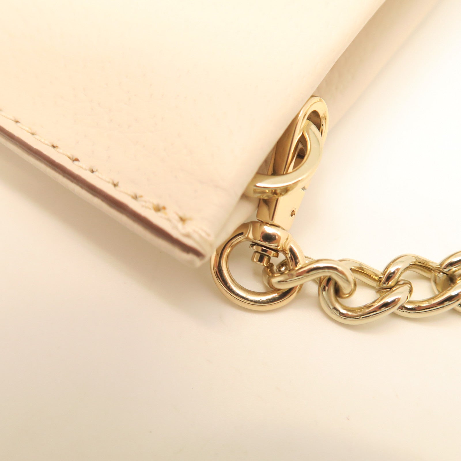 Kate Spade Leather Chain Shoulder Gold Buckle Chain Shoulder Bag White