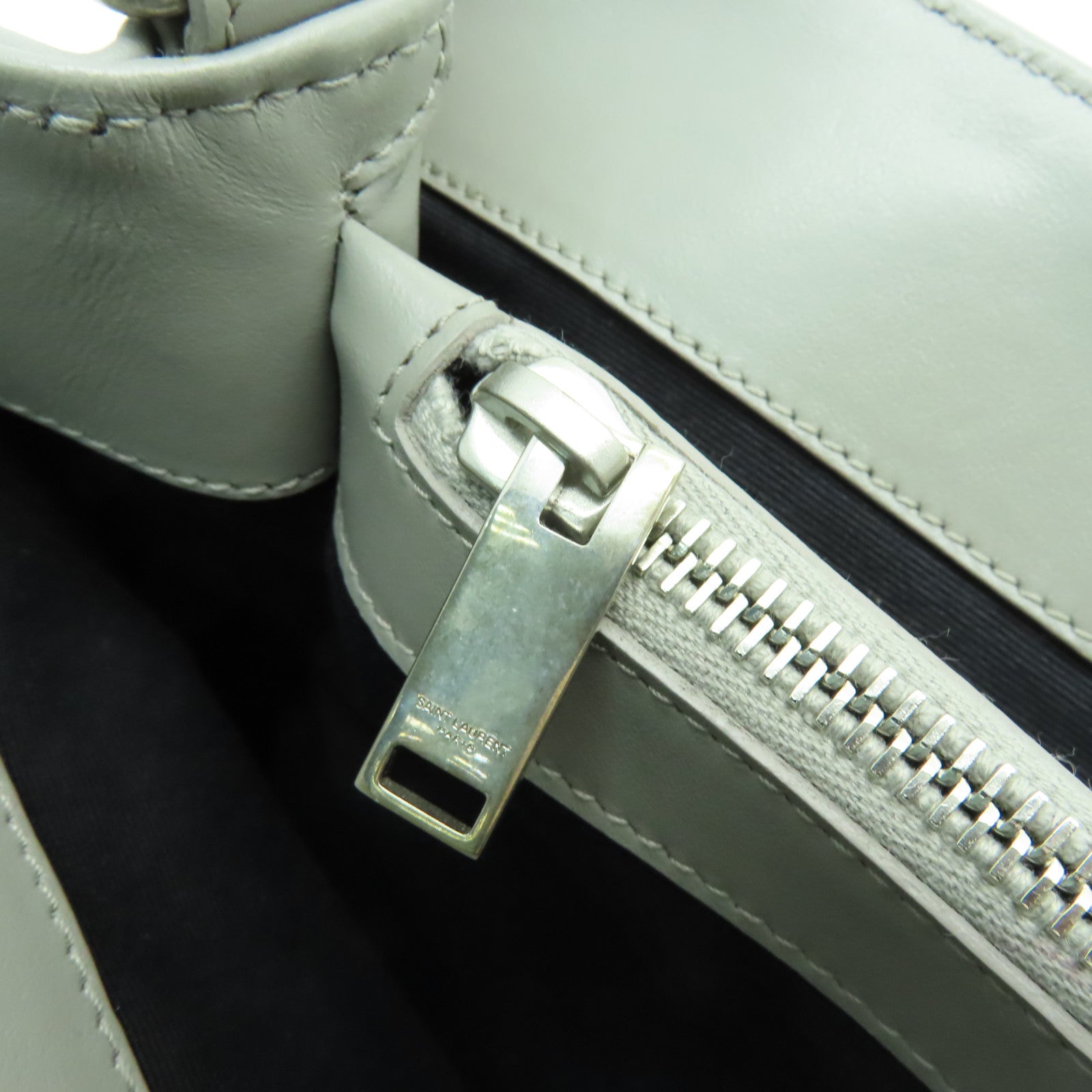 SAINT LAURENT 牛皮皮革Shoulder Bag銀扣鏈帶肩背袋灰色
