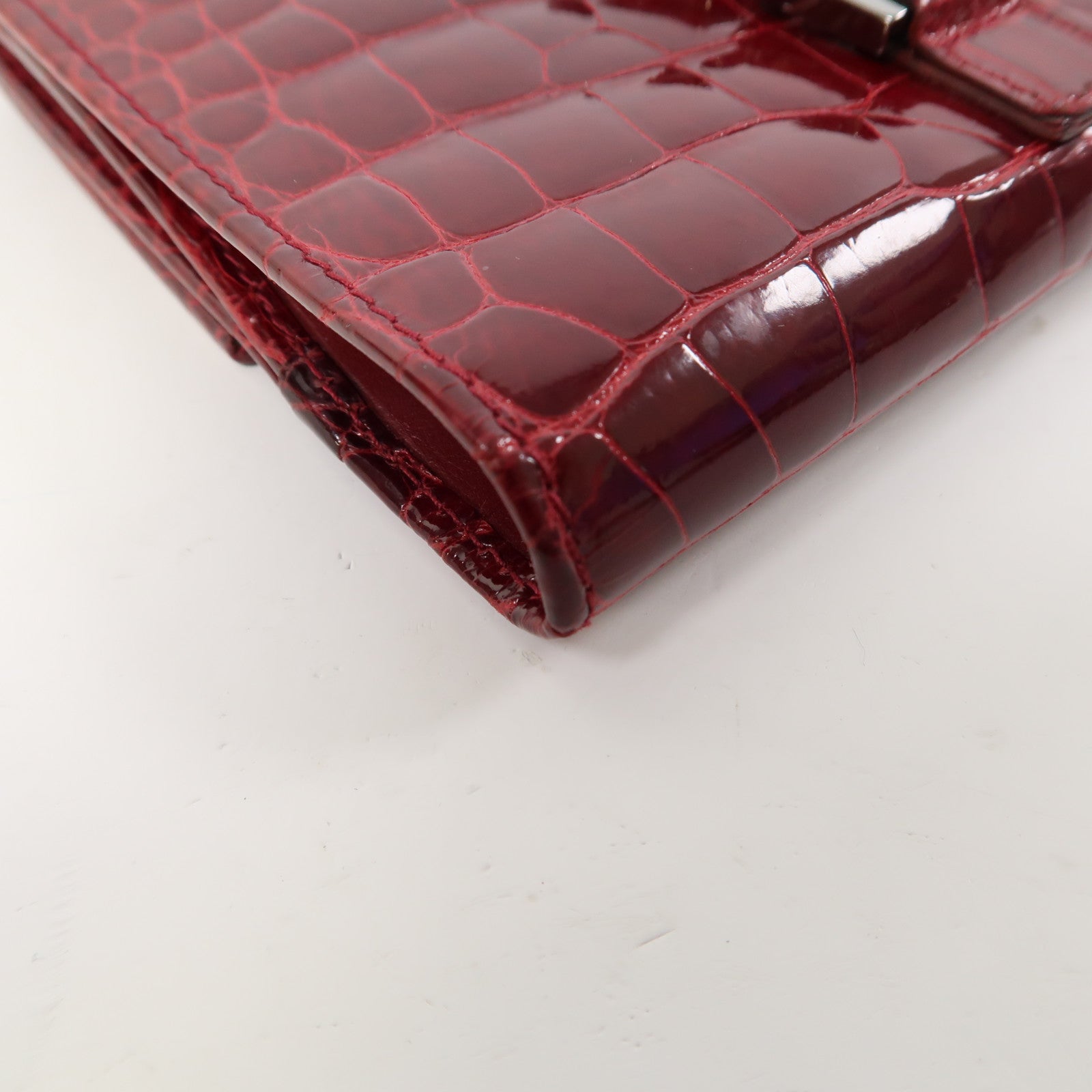 GUCCI 鱷魚皮革Wallet銀扣錢包紅色